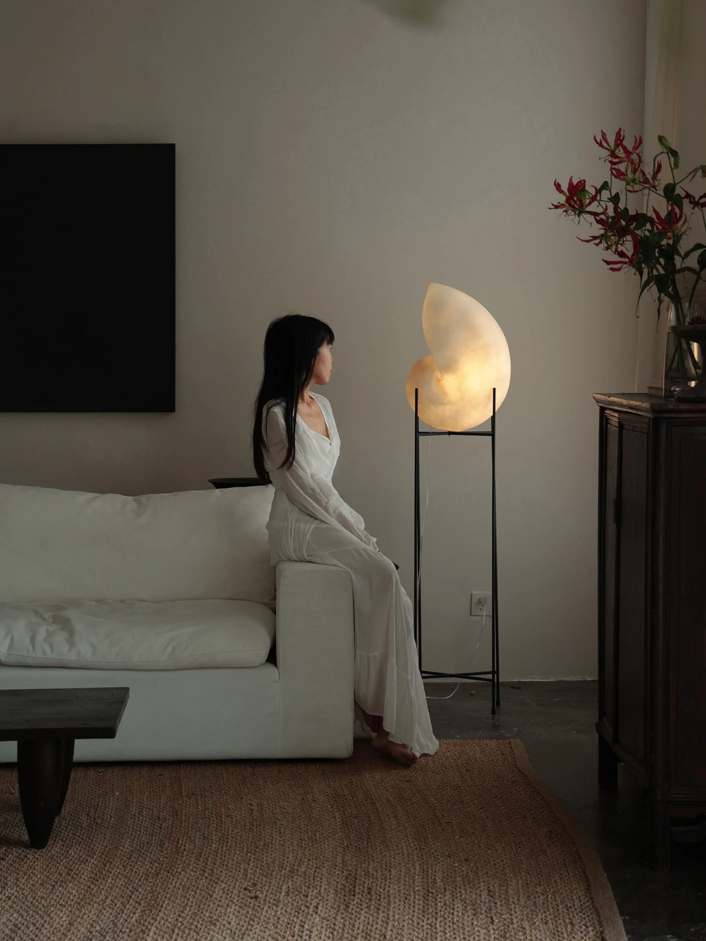 Conch Bloom Lamp - Image 20