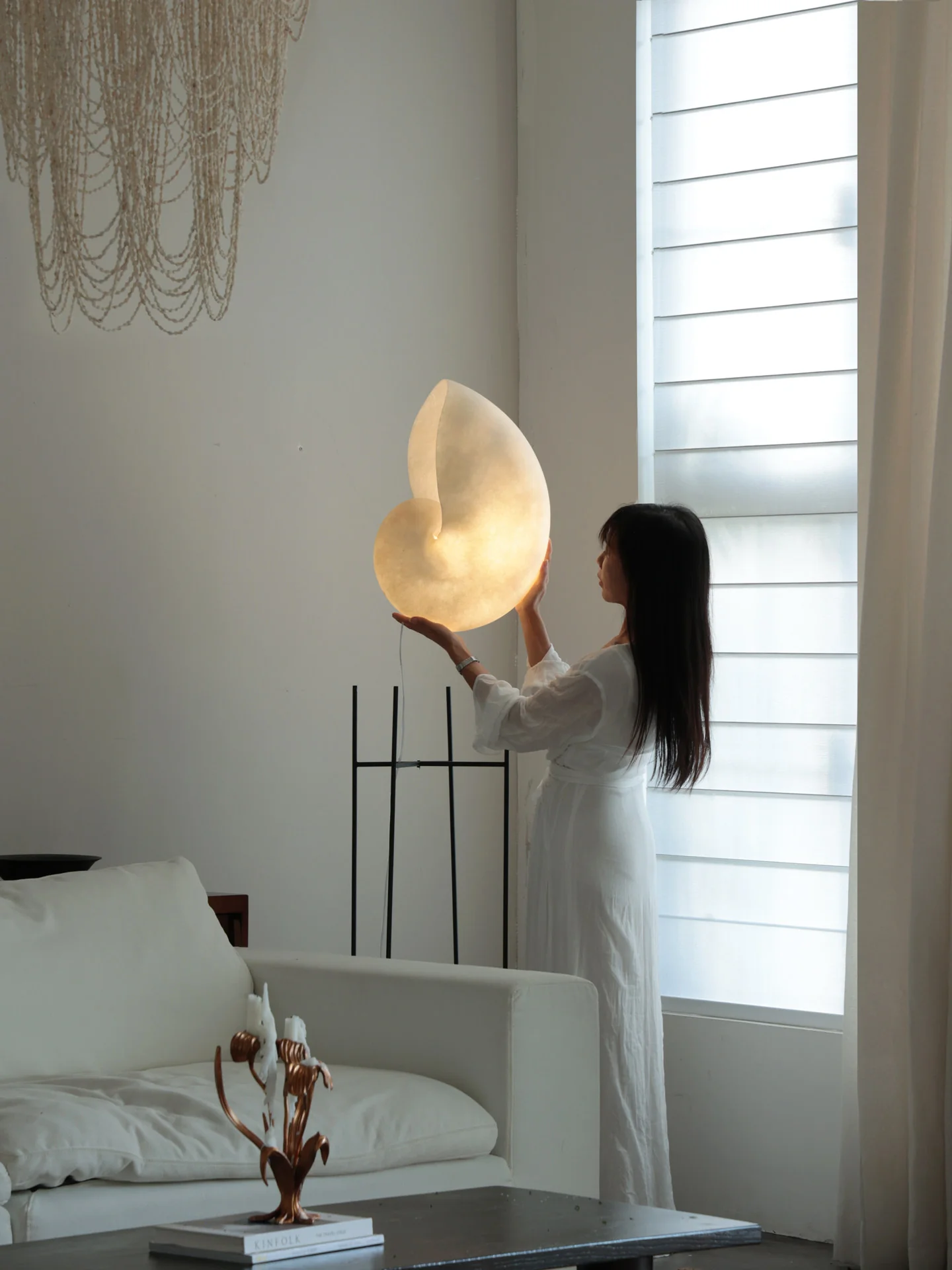 Conch Bloom Lamp - Image 21