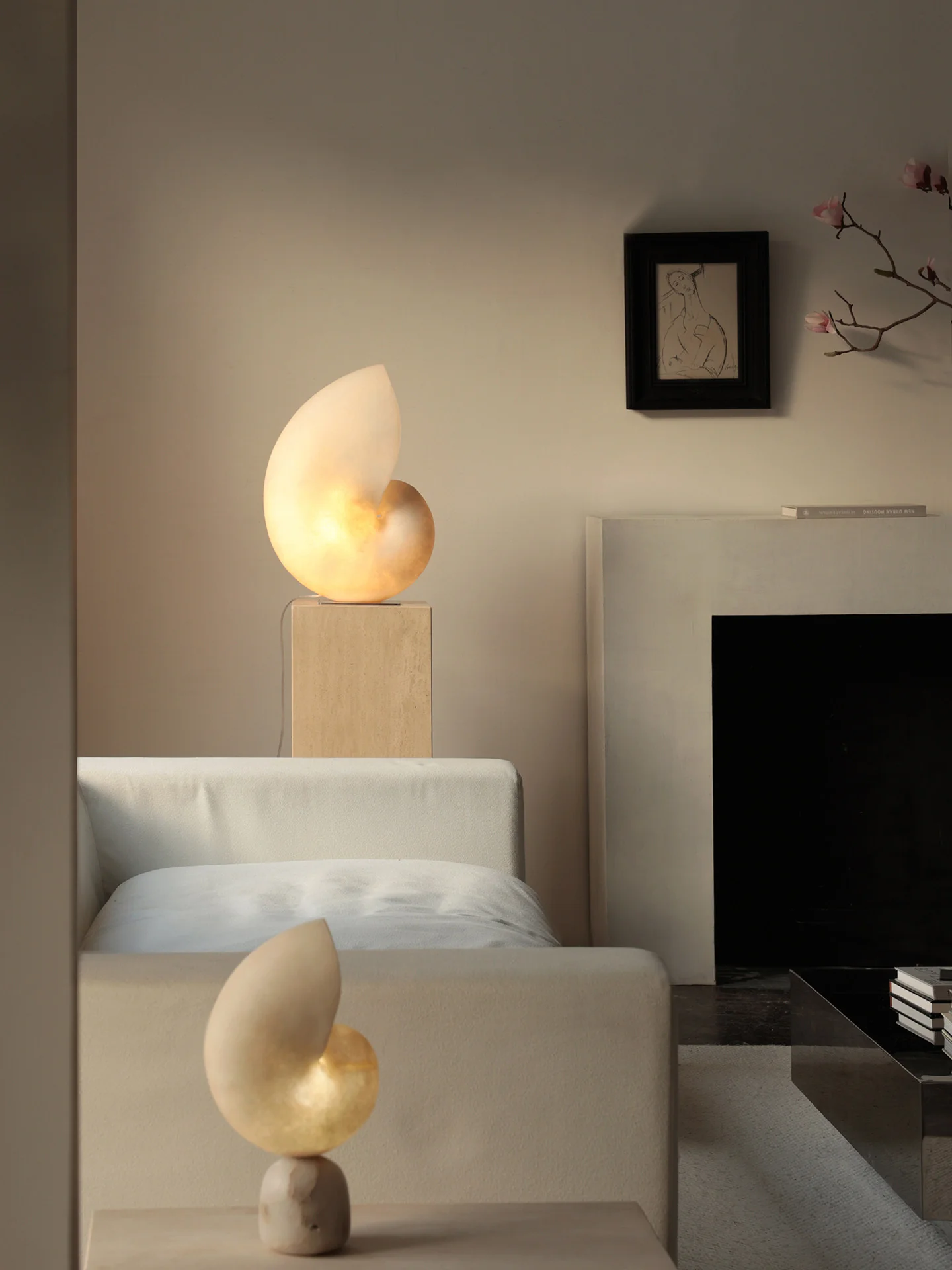 Conch Bloom Lamp - Image 7