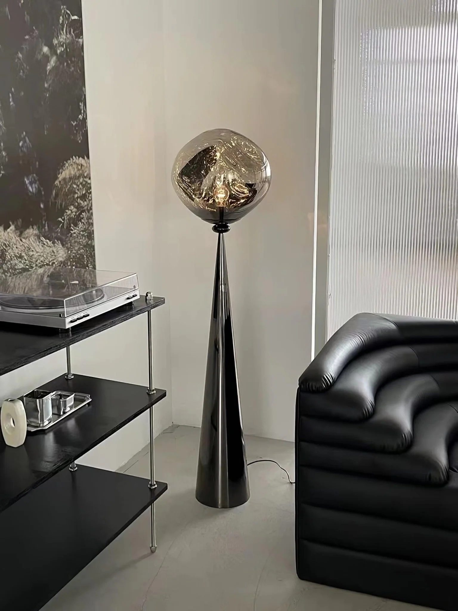 Cone Lava Floor Lamp - Image 15