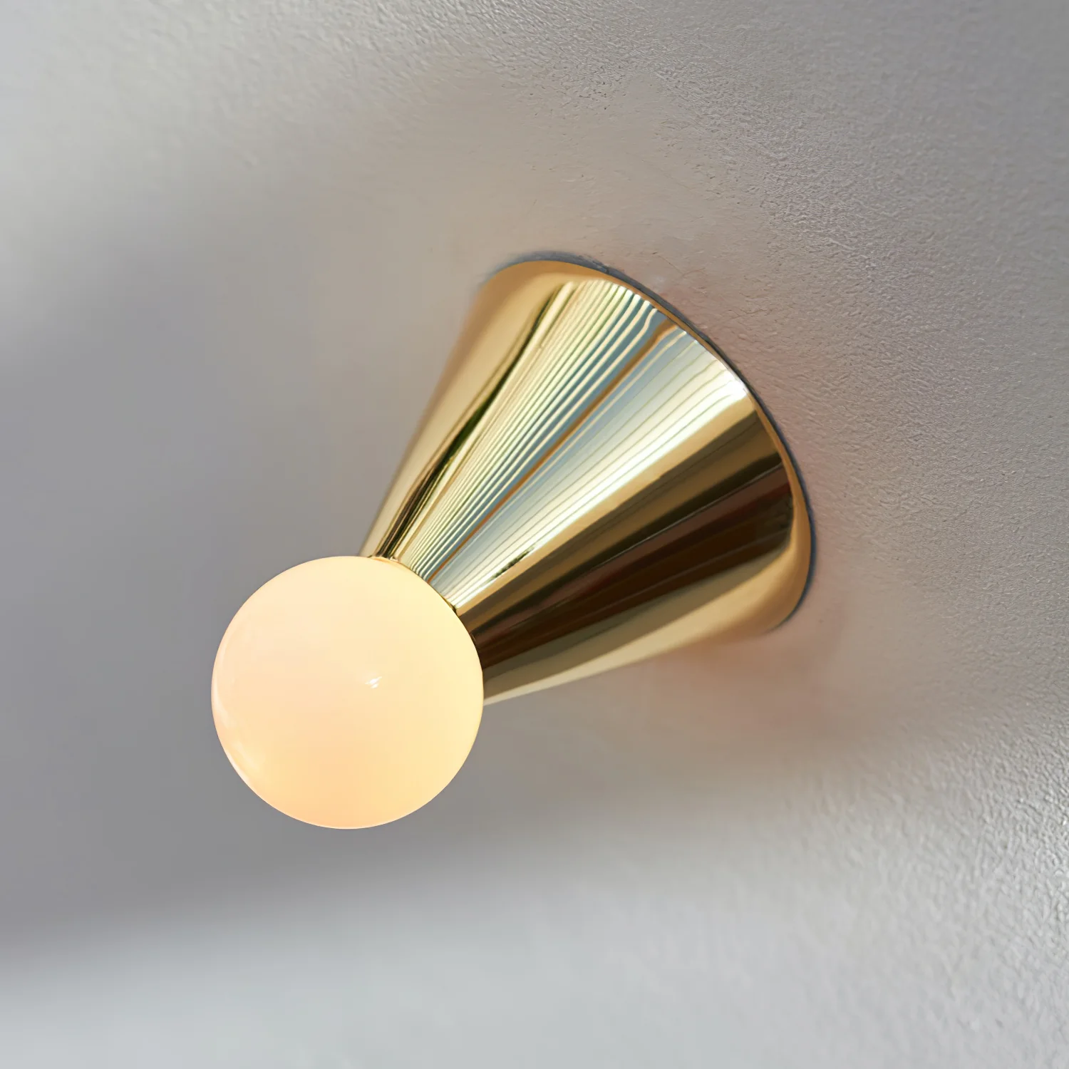 Conical Ceiling Lamp - Image 15