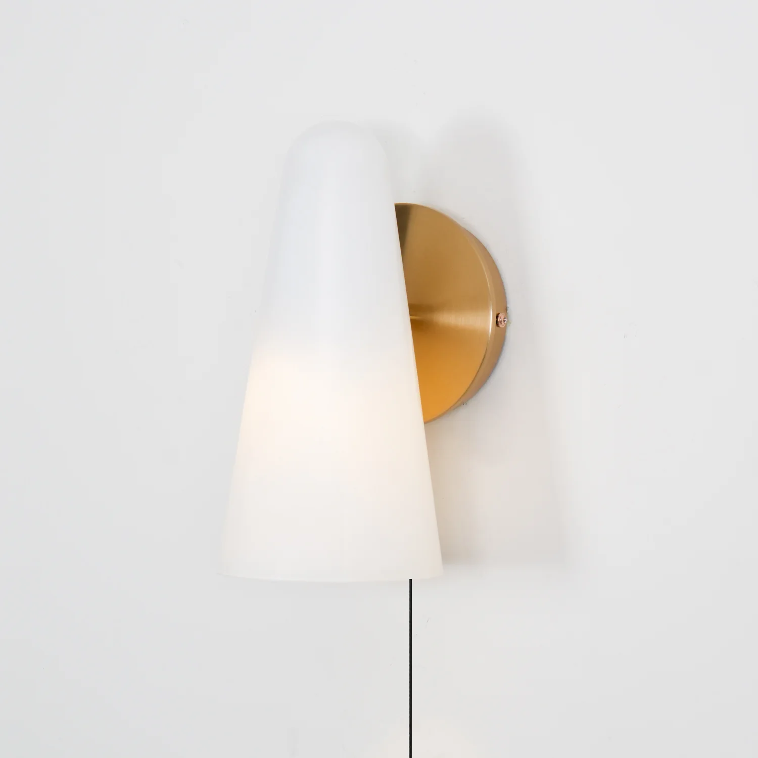 Conical Glass Plug-in Wall Lamp - Image 5