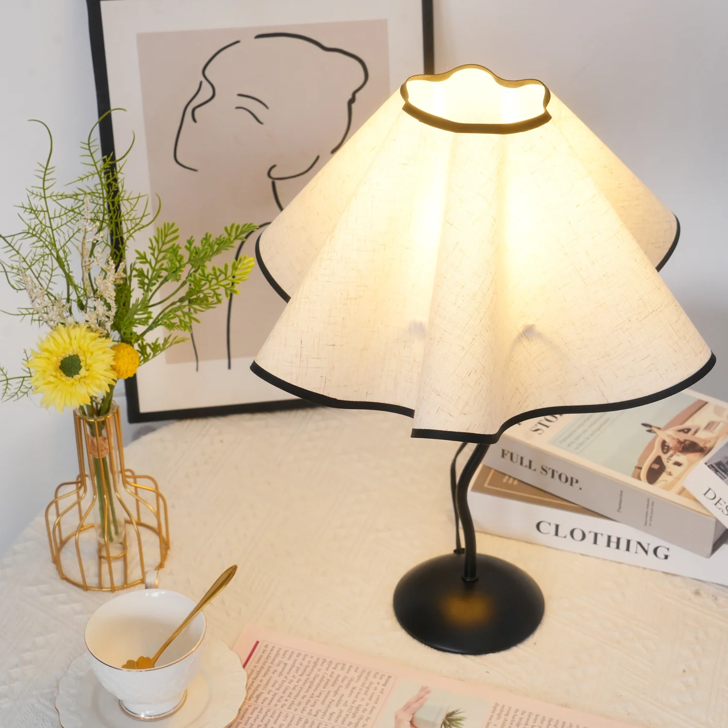 Cora Table Lamp - Image 4