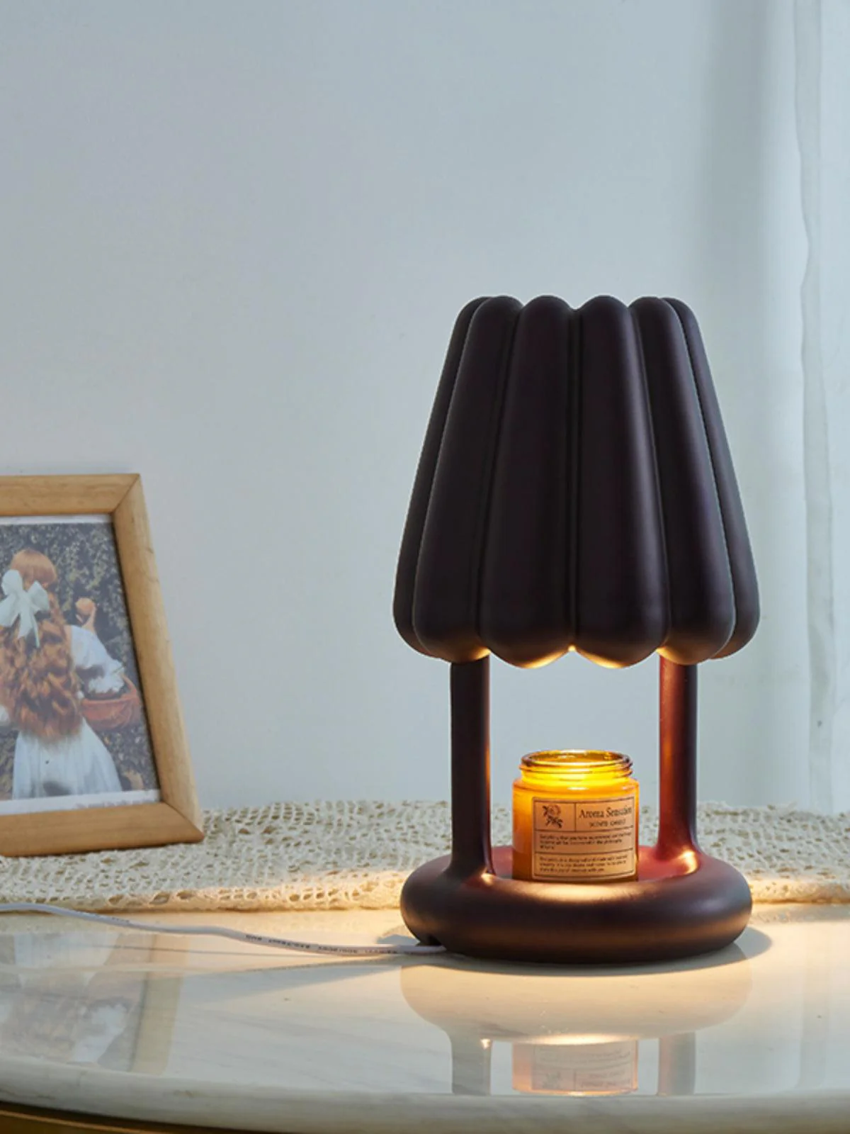Coral Ice Cream Table Lamp - Image 5