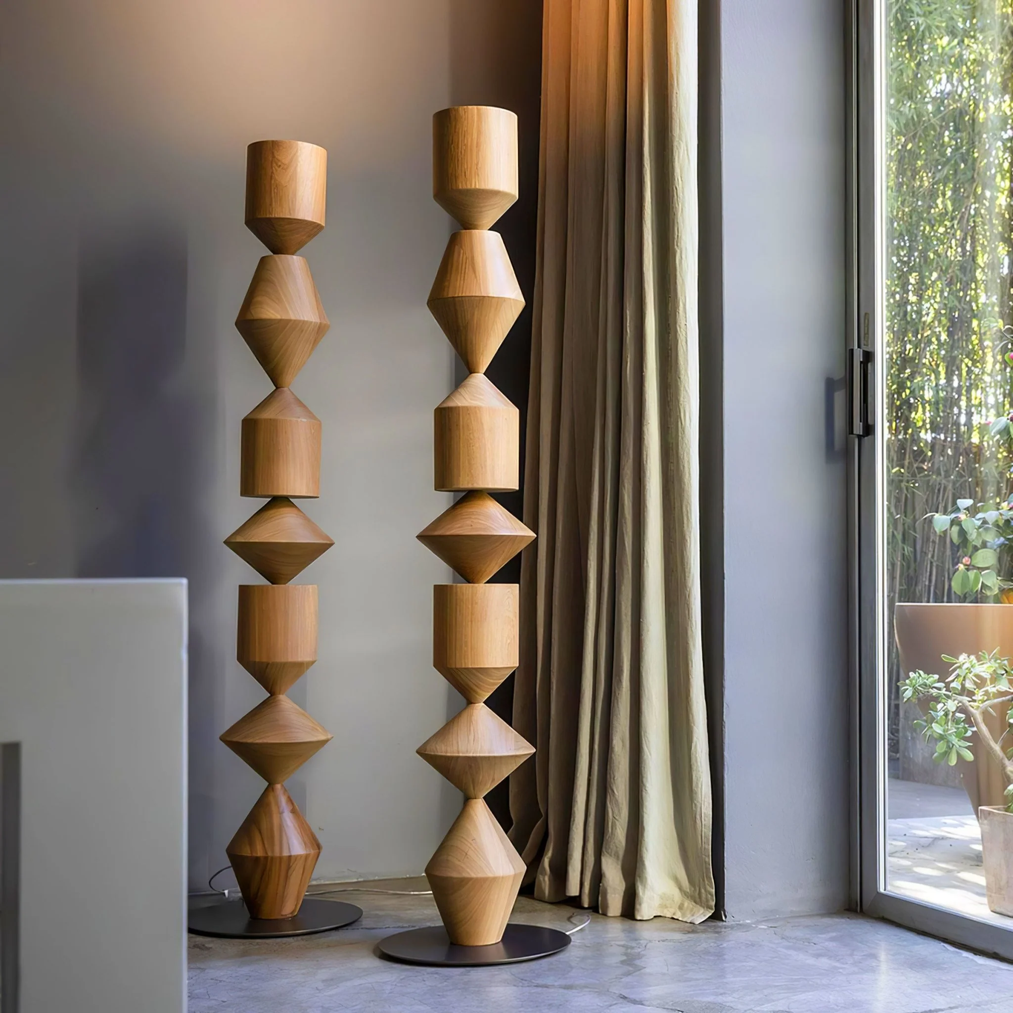 Costantina Floor Lamp - Image 14