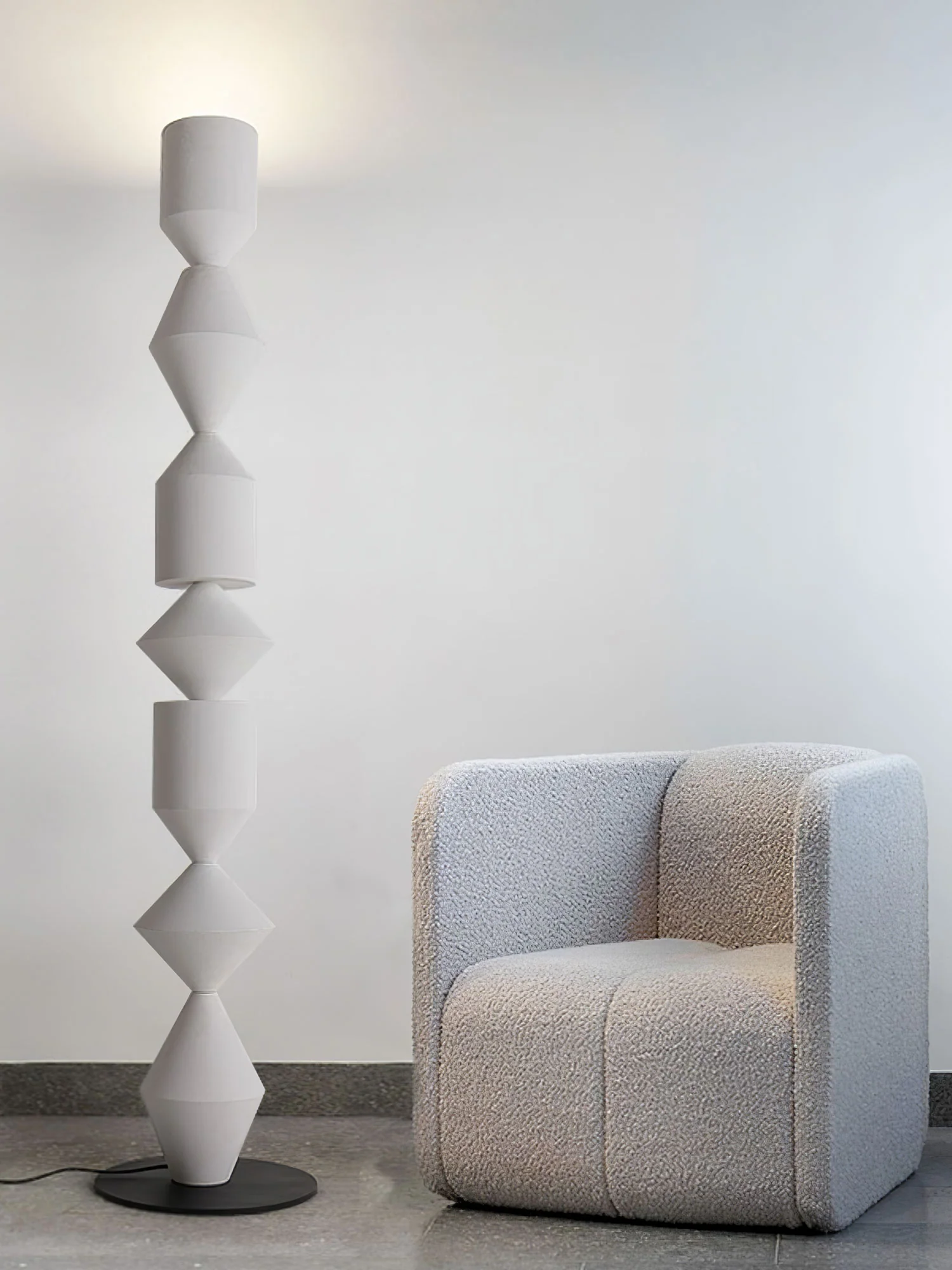 Costantina Floor Lamp - Image 15