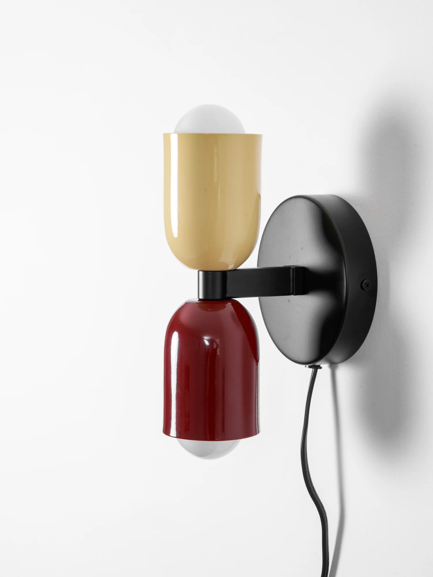 Couleur Double Plug In Wall Lamp - Image 78
