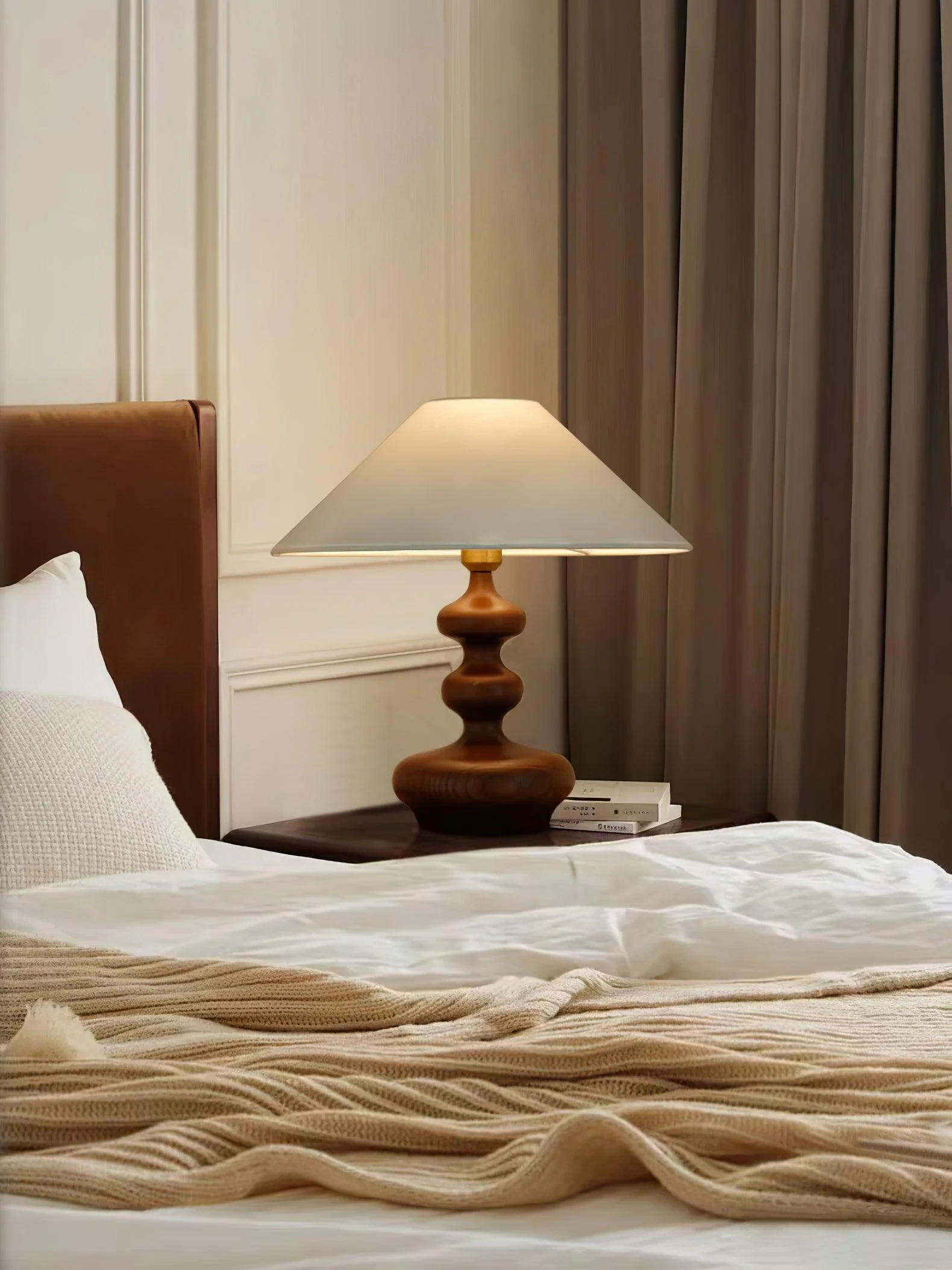 Creative Gourd Table Lamp - Image 12