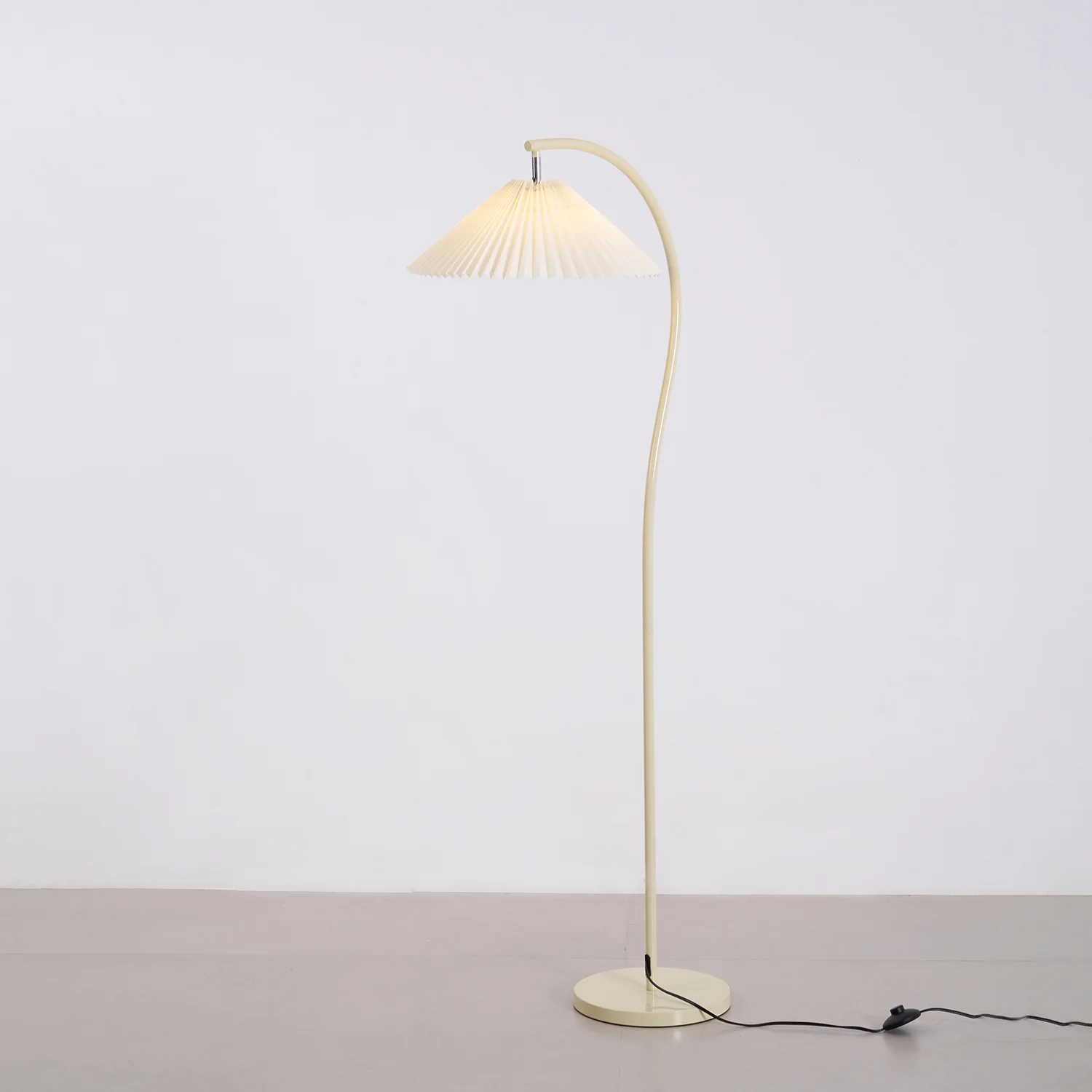 Crescini Pleated Floor Lamp - Image 69