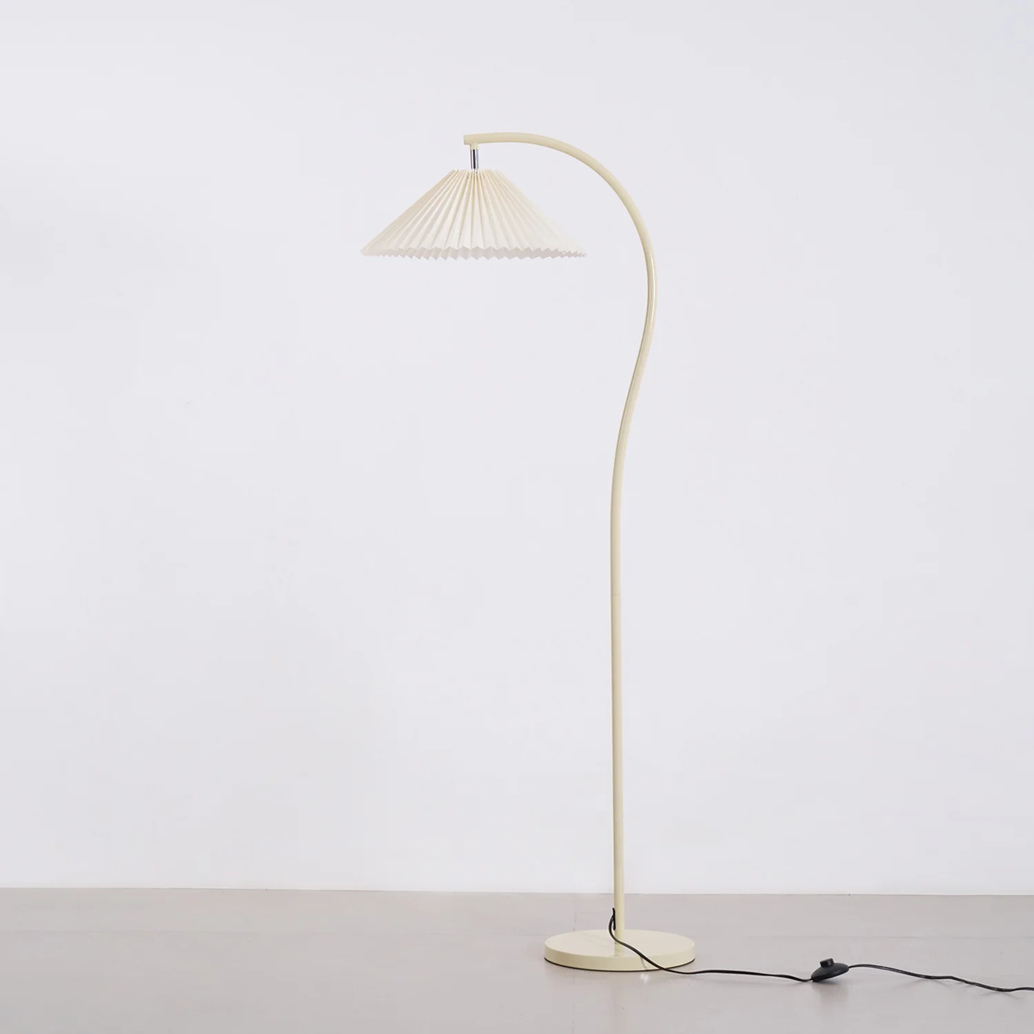 Crescini Pleated Floor Lamp - Image 70