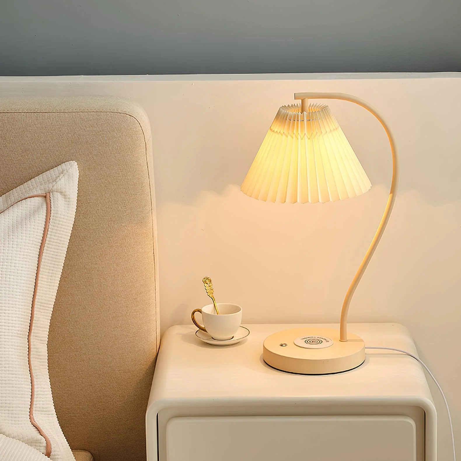 Crescini Pleated Table Lamp - Image 10