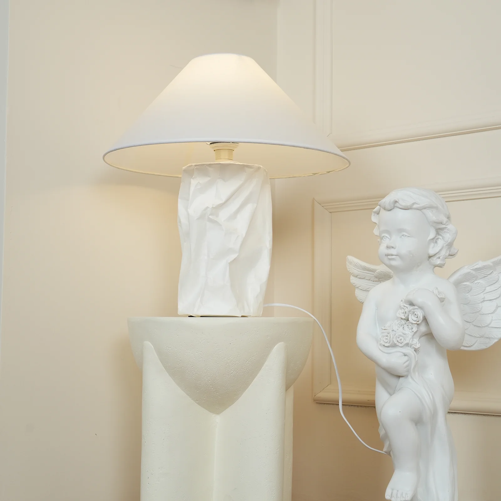 Crinkle Paper Table Lamp - Image 49