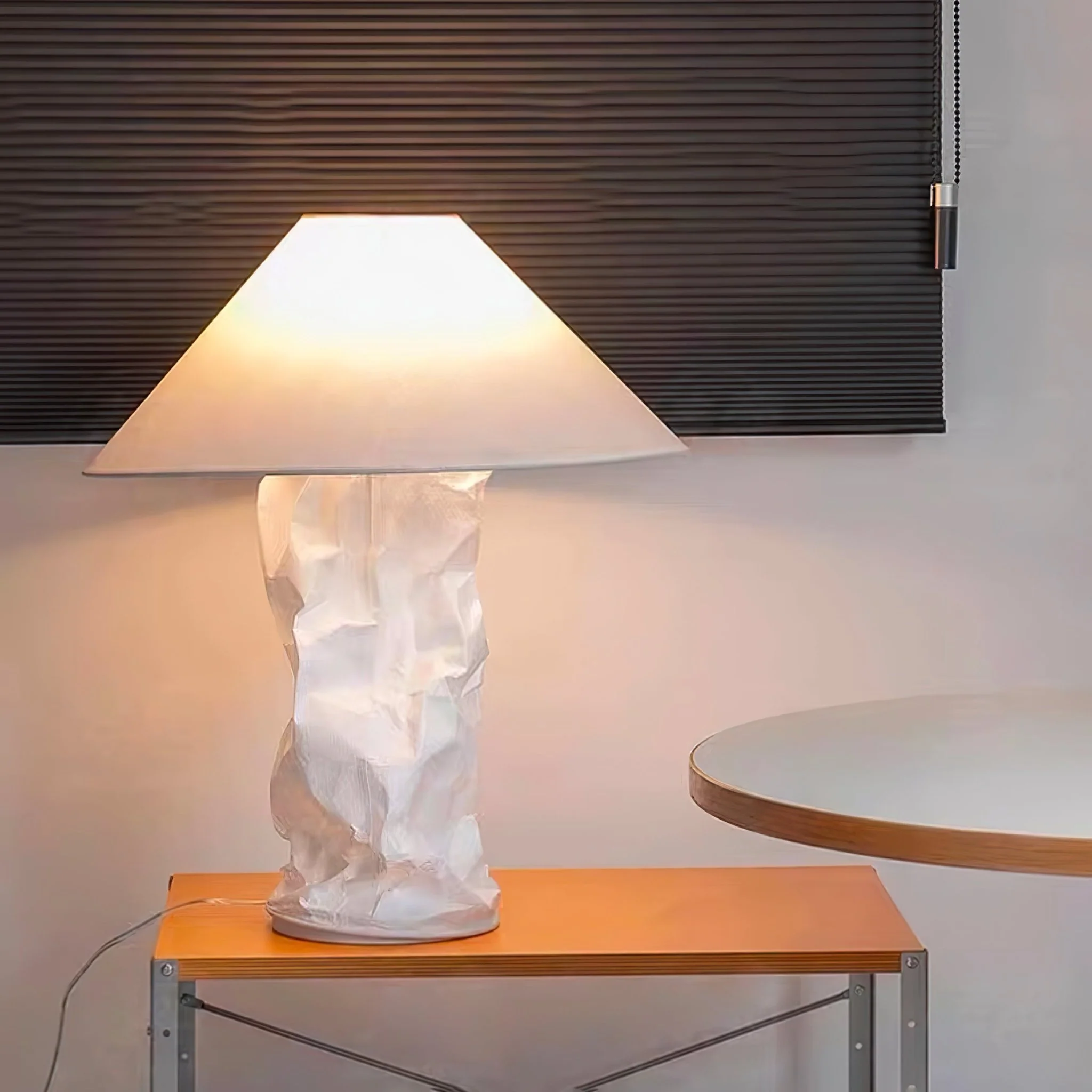 Crinkle Paper Table Lamp - Image 5