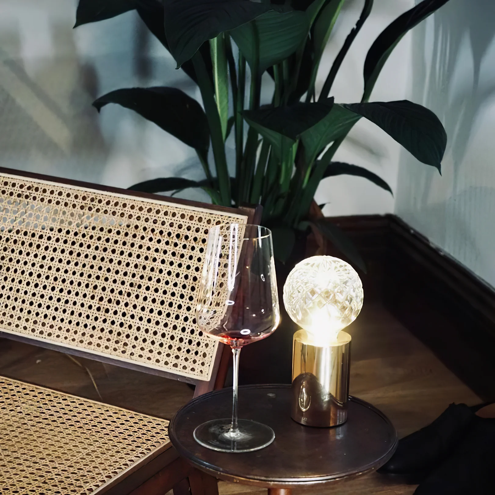 Crystal Bulb Table Lamp - Image 45