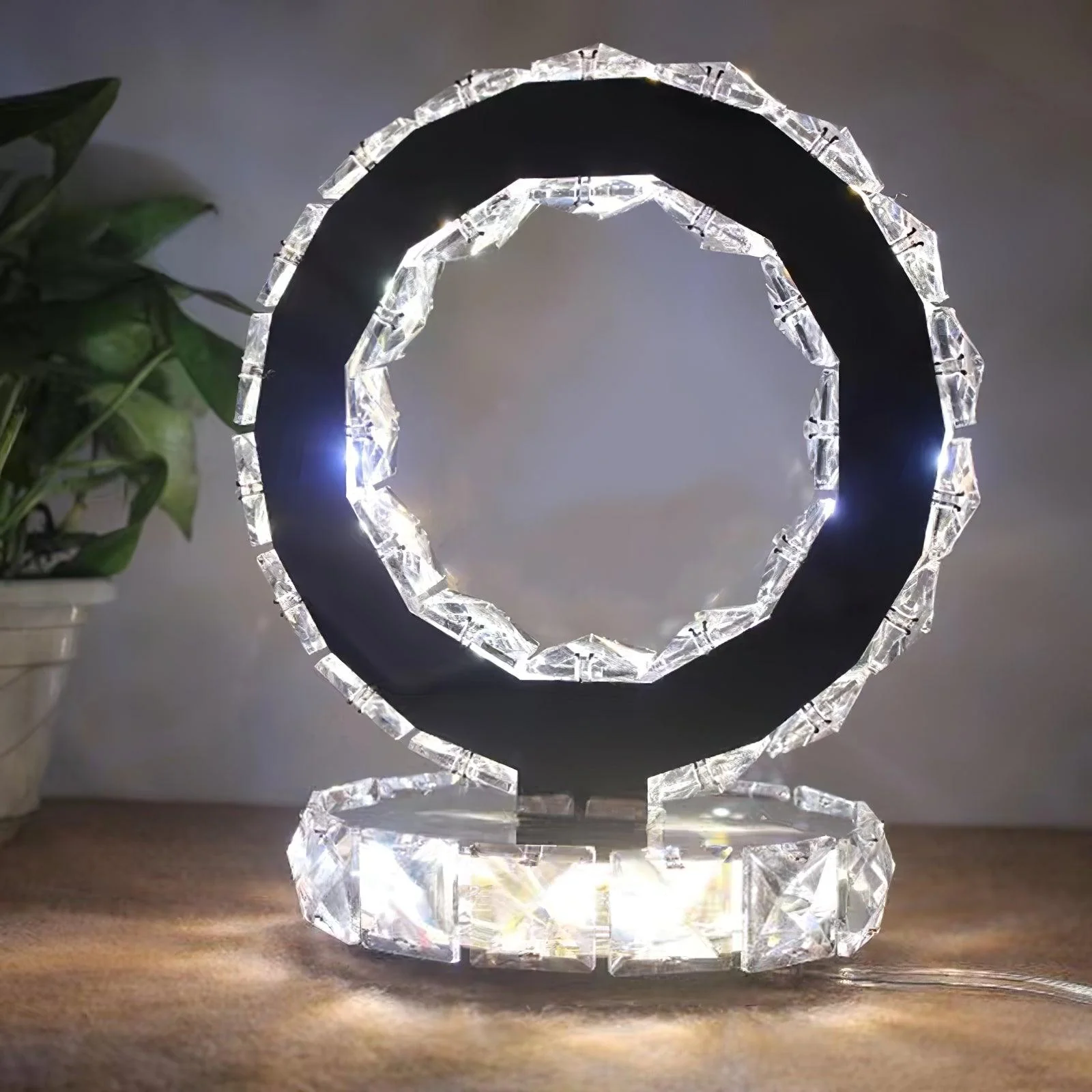 Crystal Rings Table Lamp - Image 10