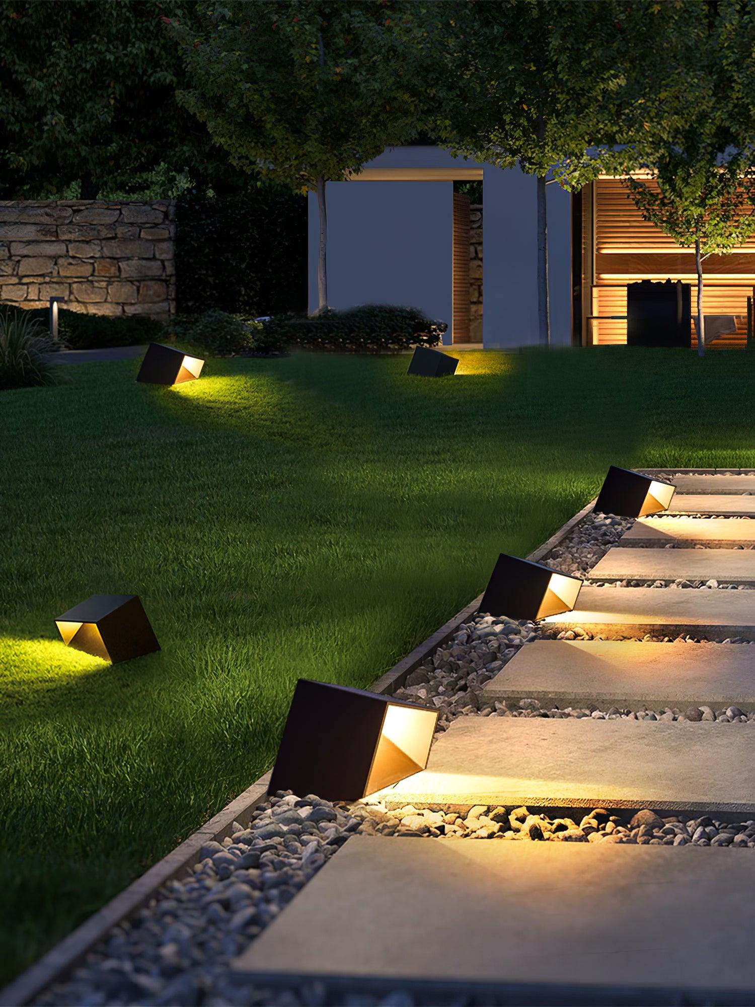 Cube Garden Outdoor Light - Image 13