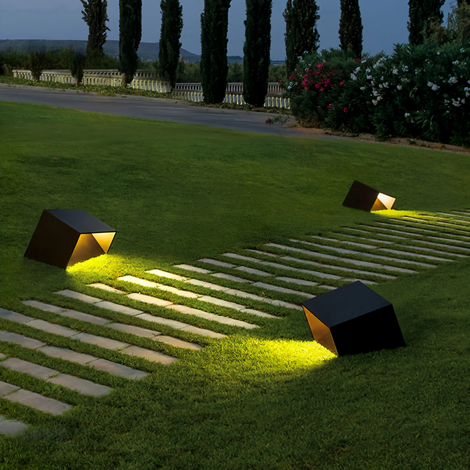 Cube Garden Outdoor Light - Image 29