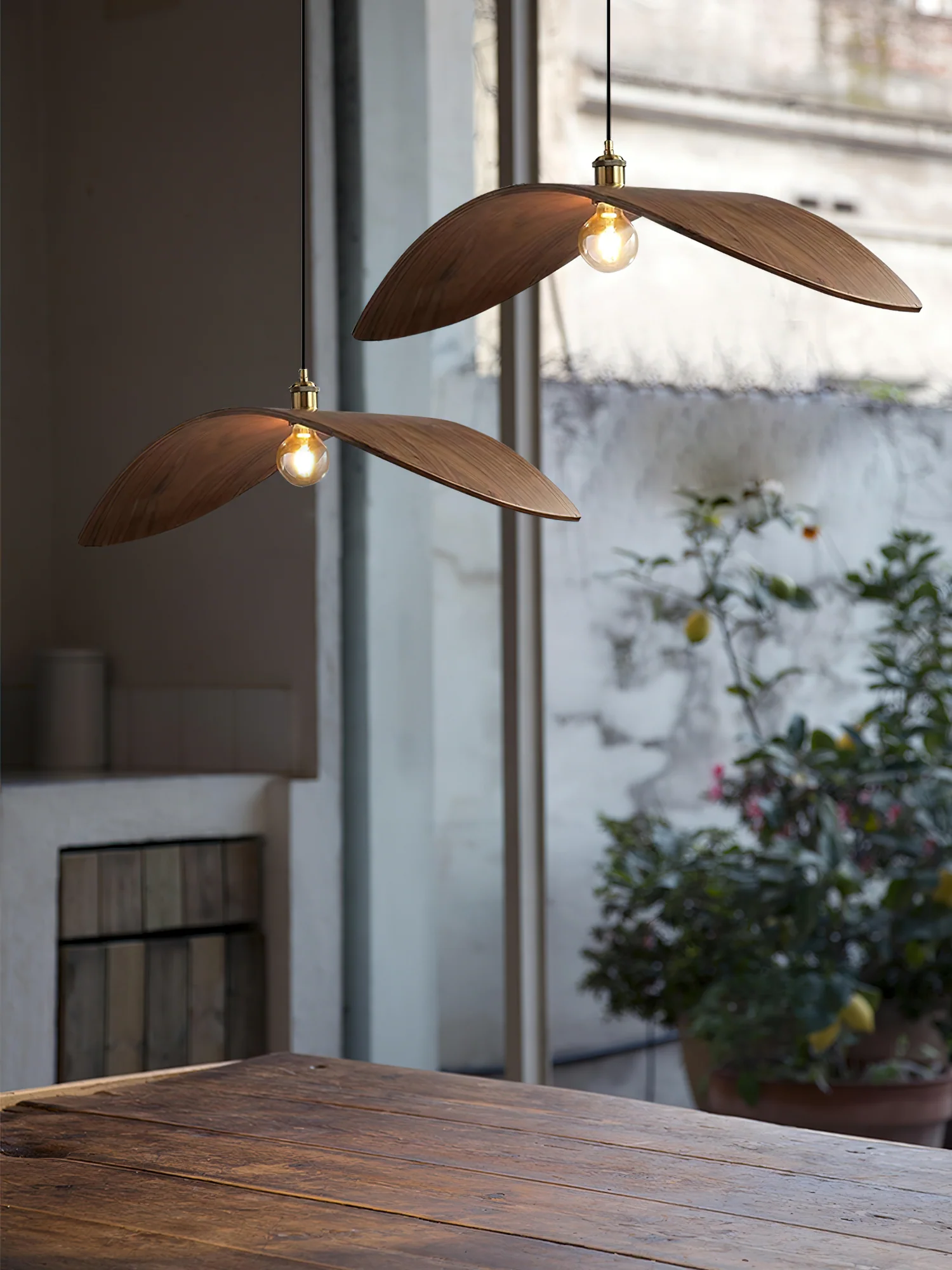 Curve Wooden Pendant Lamp - Image 9