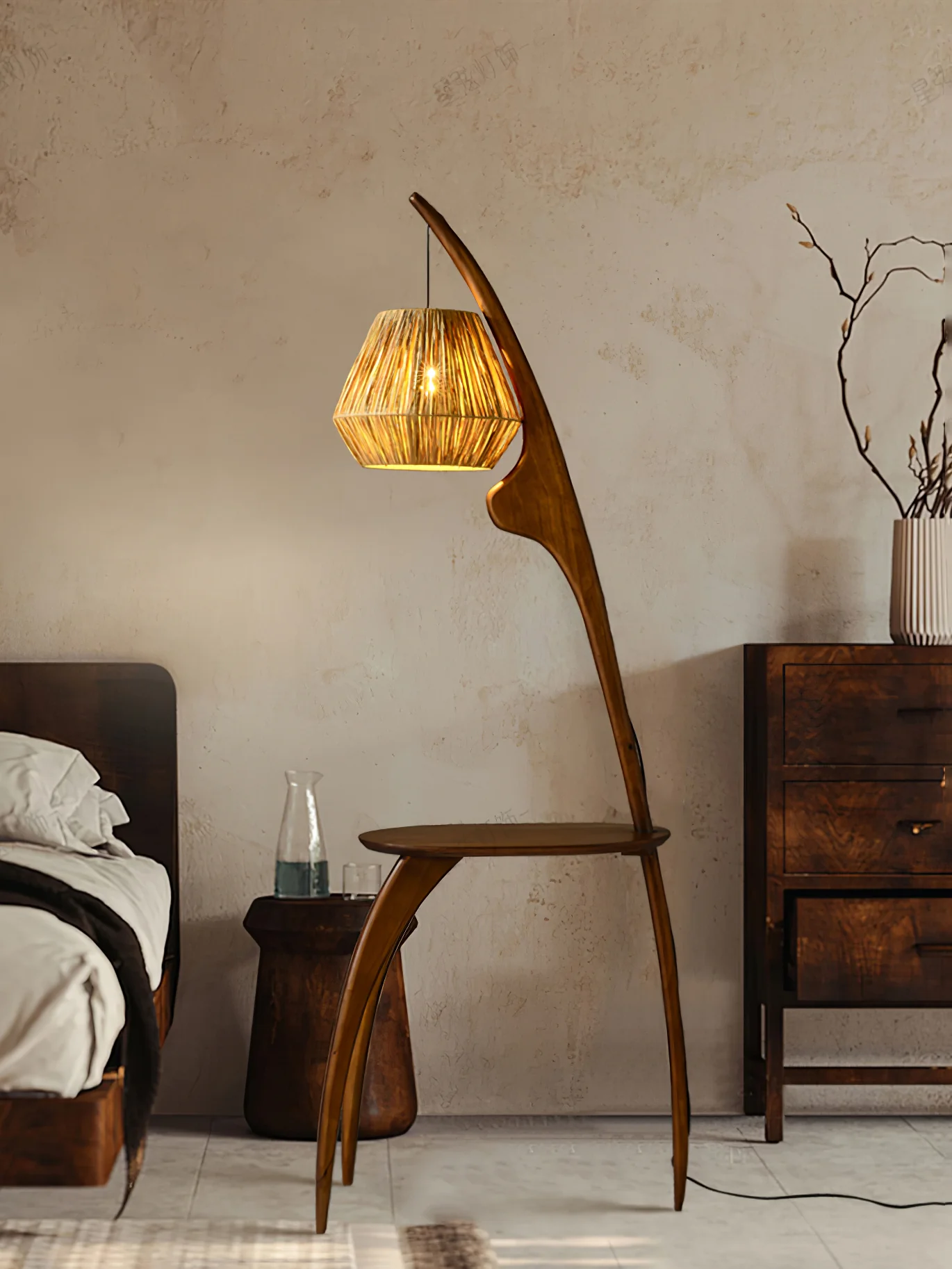 Curved Mantis Arm Floor Lamp - Image 32