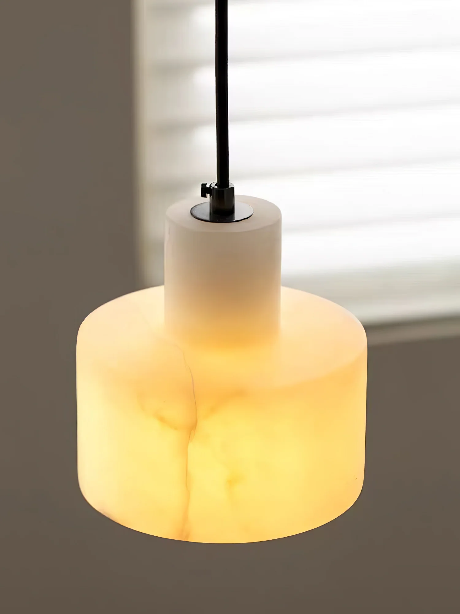 Cyls Alabaster Pendant Lamp - Image 33