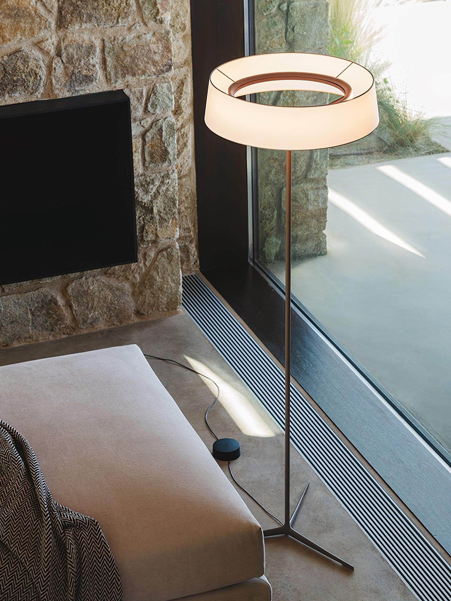 Dama Floor Lamp - Image 9