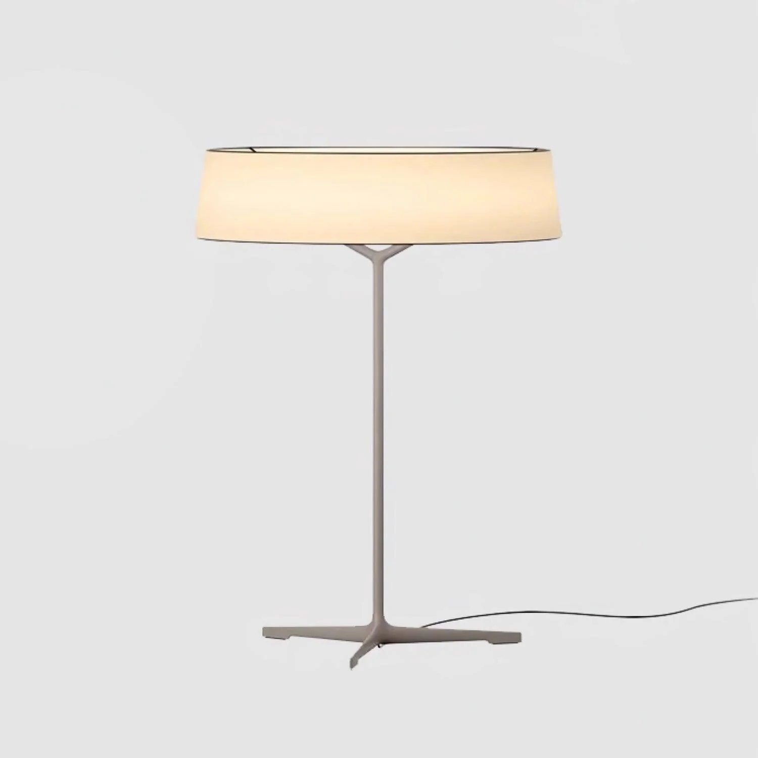 Dama Table Lamp - Image 10