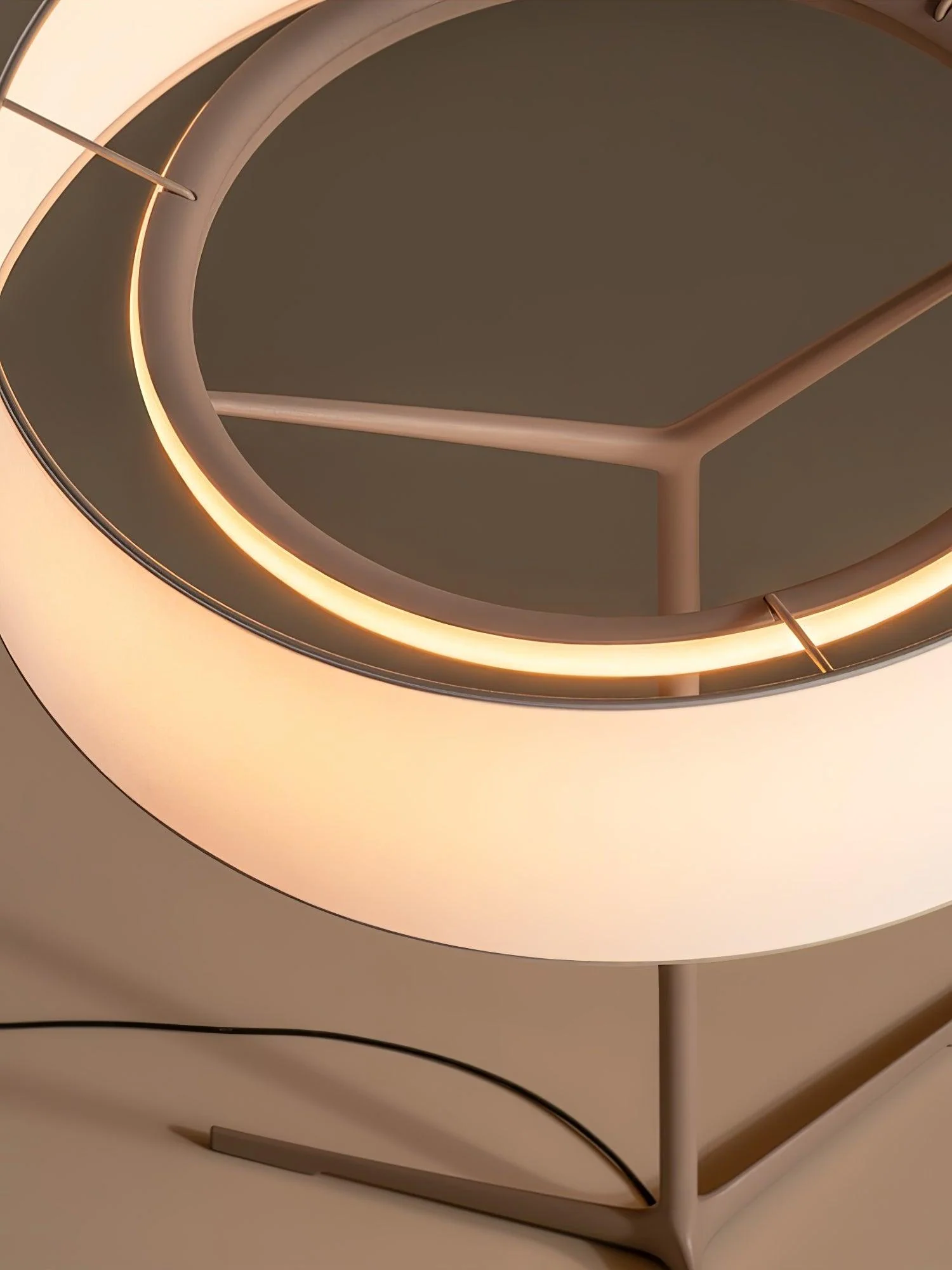 Dama Table Lamp - Image 31