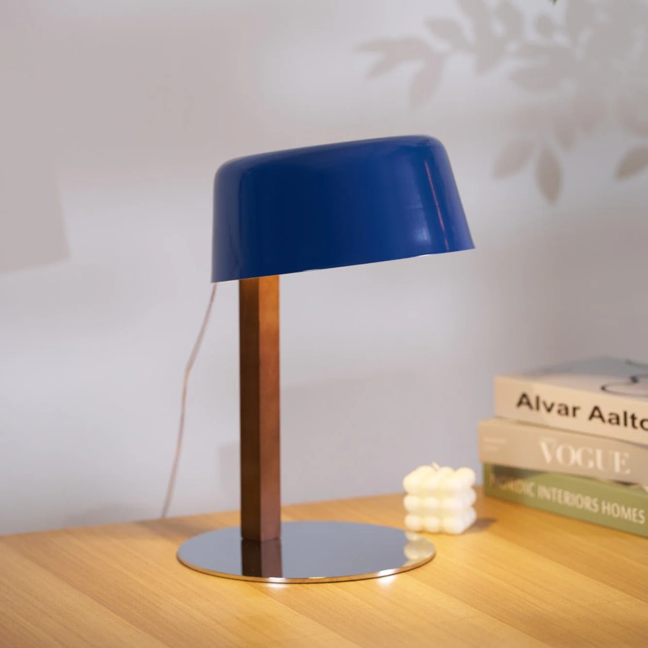 Dario Tilted Table Lamp - Image 10