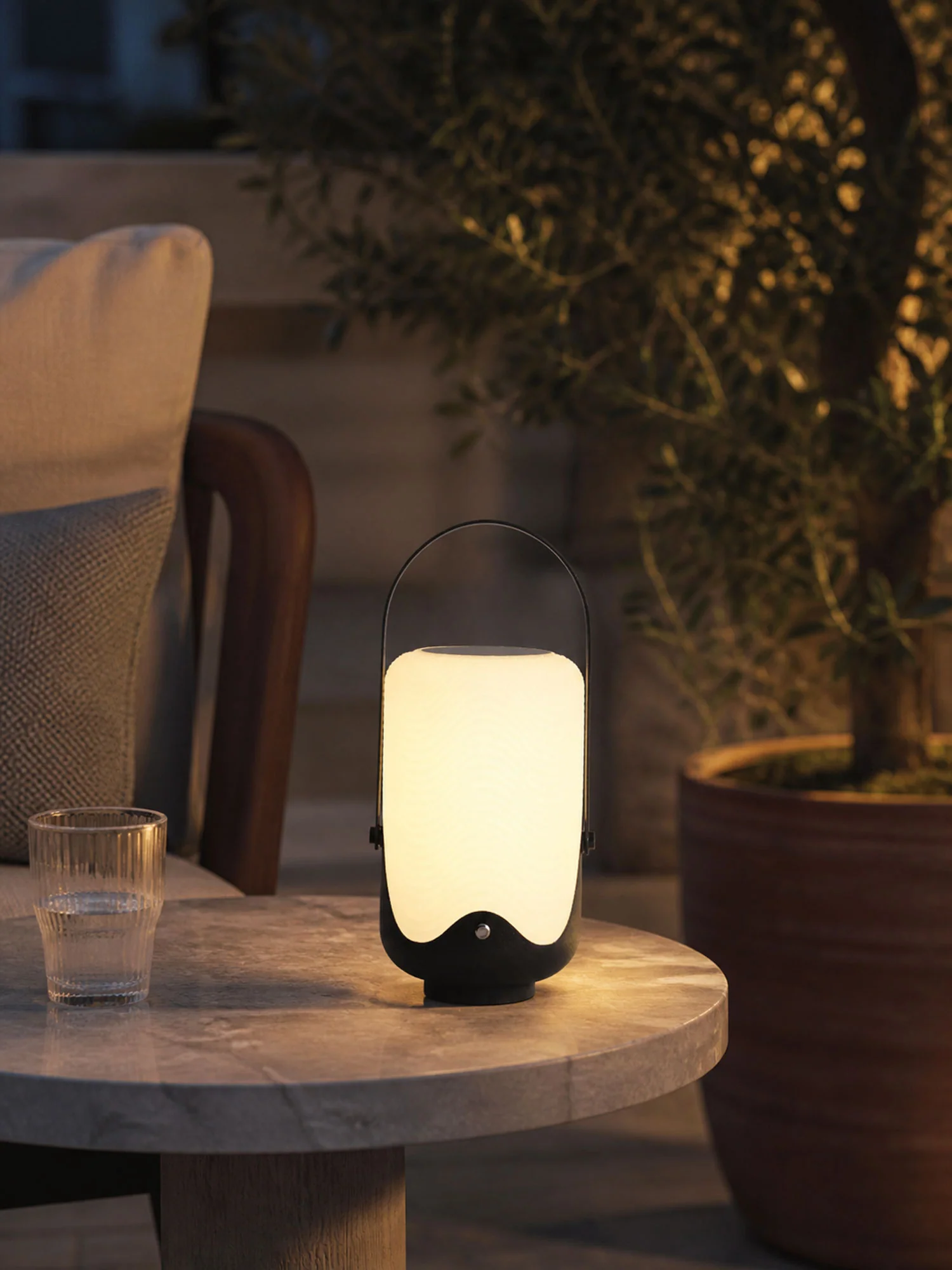 Dawntrail Lanter Outdoor Lamp - Image 7