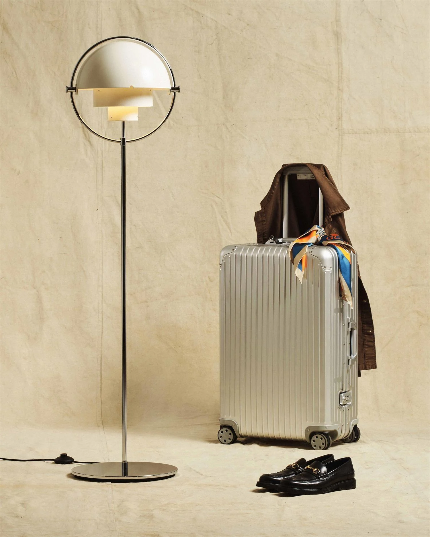 Deformed Ball Floor Lamp - Image 7