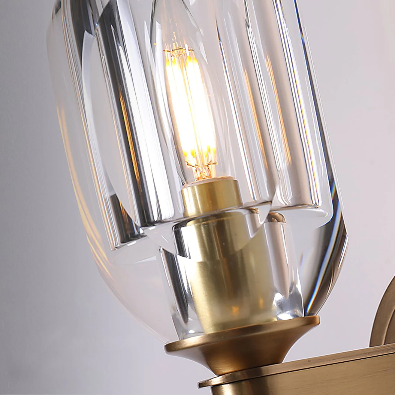 Diamond Crystal Sconce - Image 12