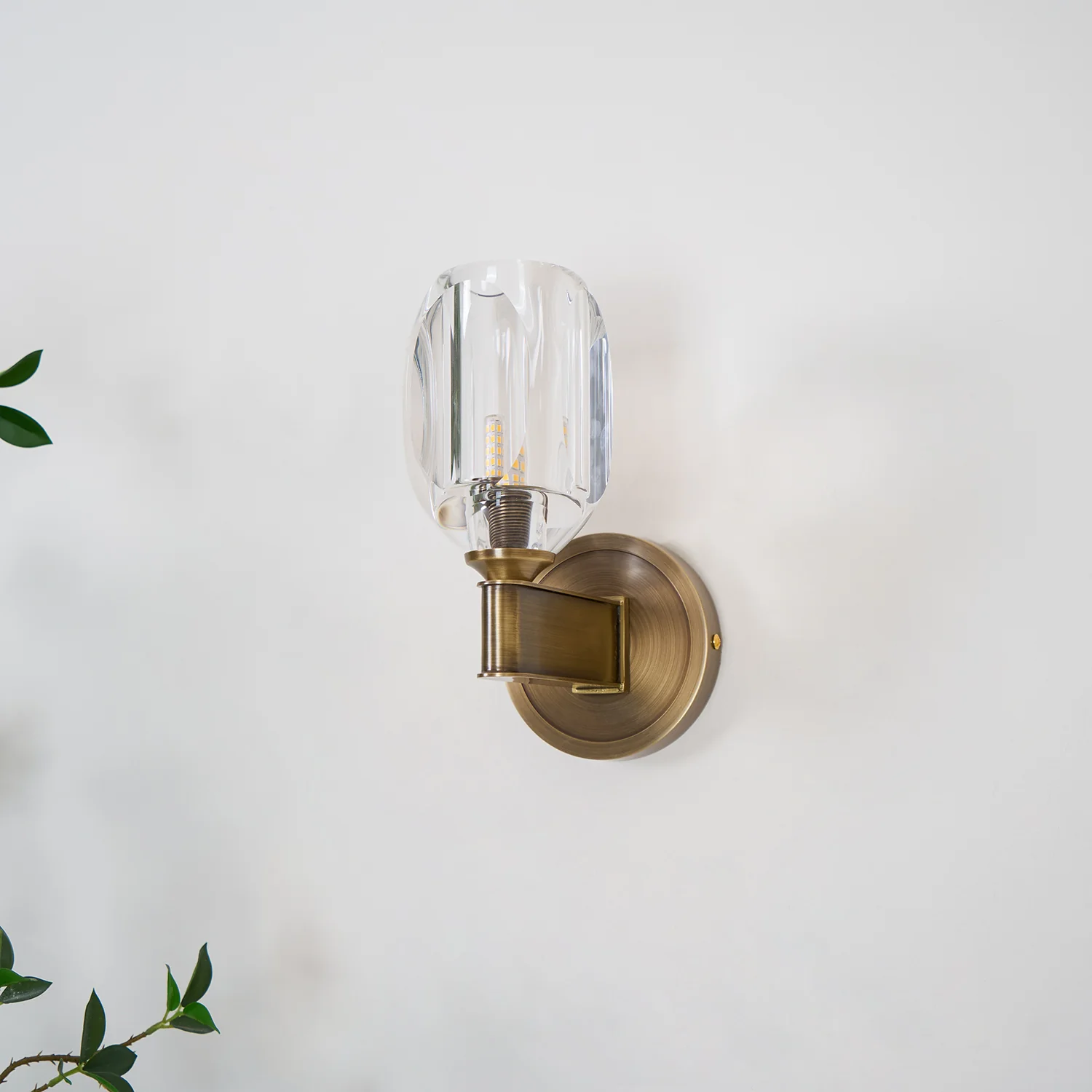 Diamond Crystal Sconce - Image 26