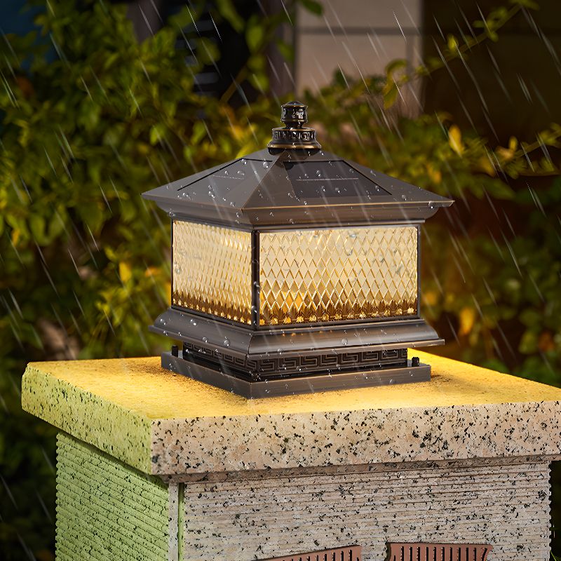 Diamond Solar Post Outdoor Light - Image 8