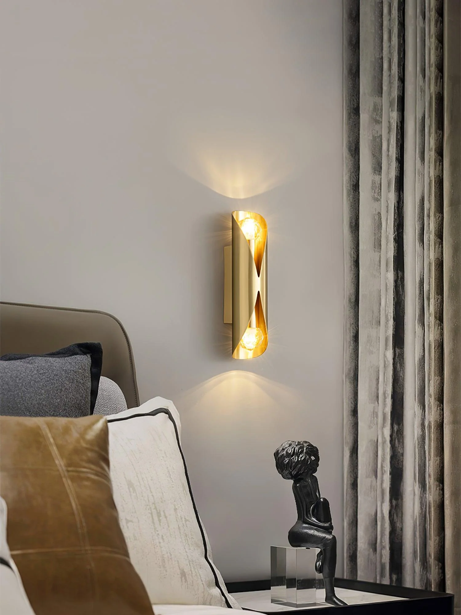 Diamonds Brass Wall Lamp - Image 15