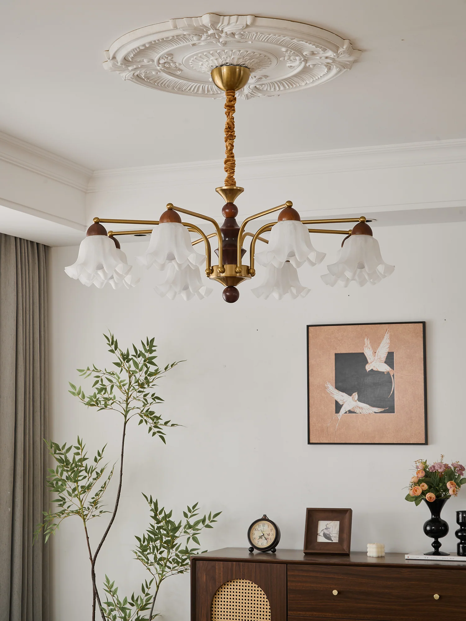 Dioris Chandelier - Image 15