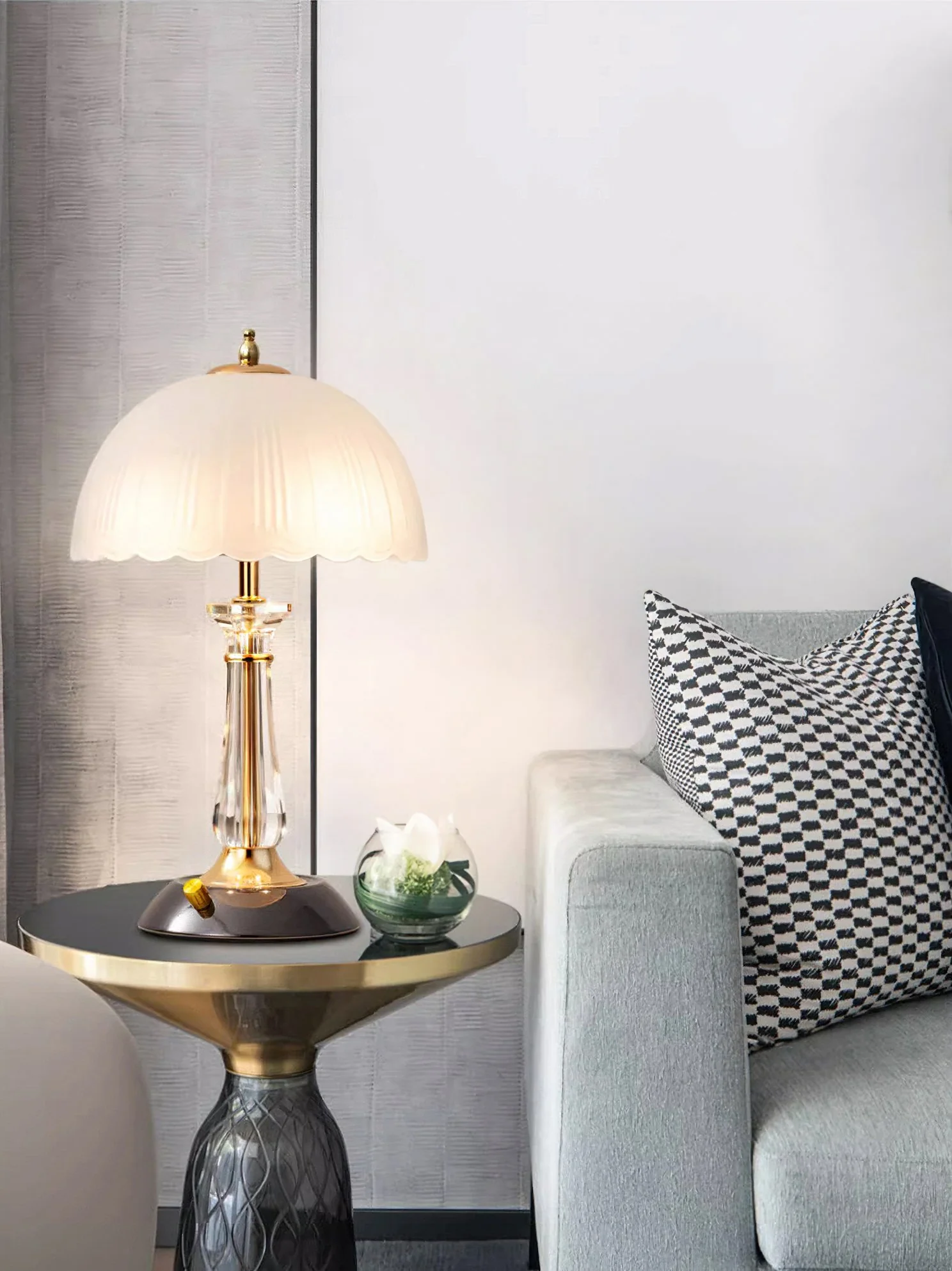 Domed Glass Table Light - Image 21