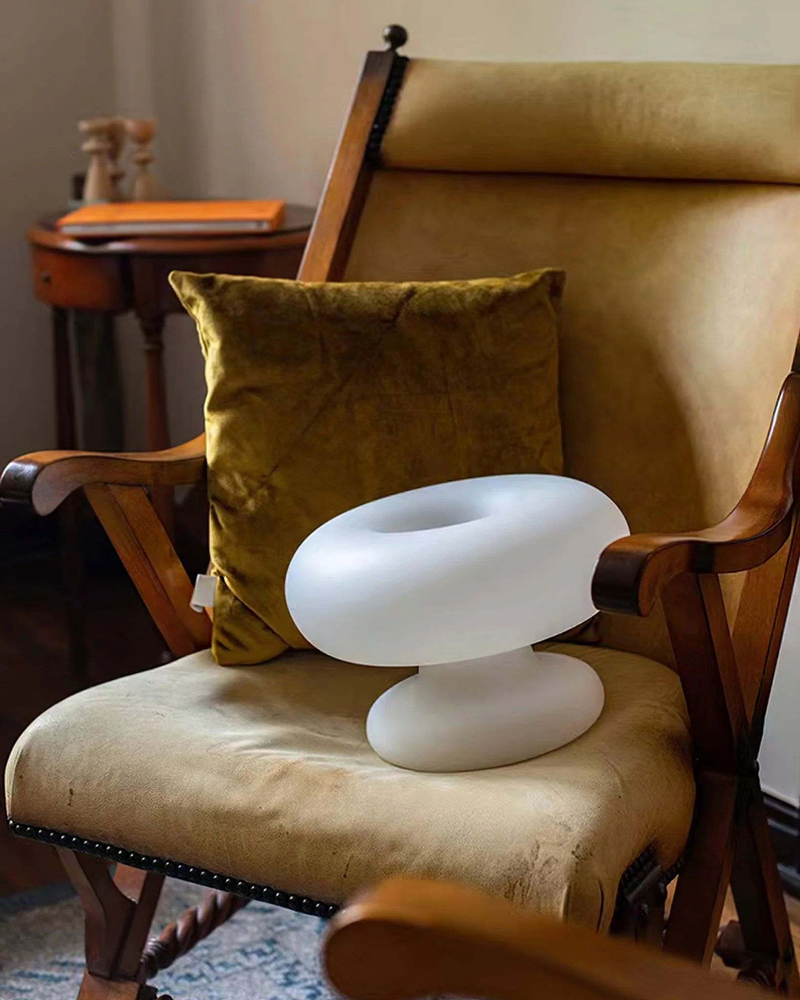 Donut Table Lamp - Image 13