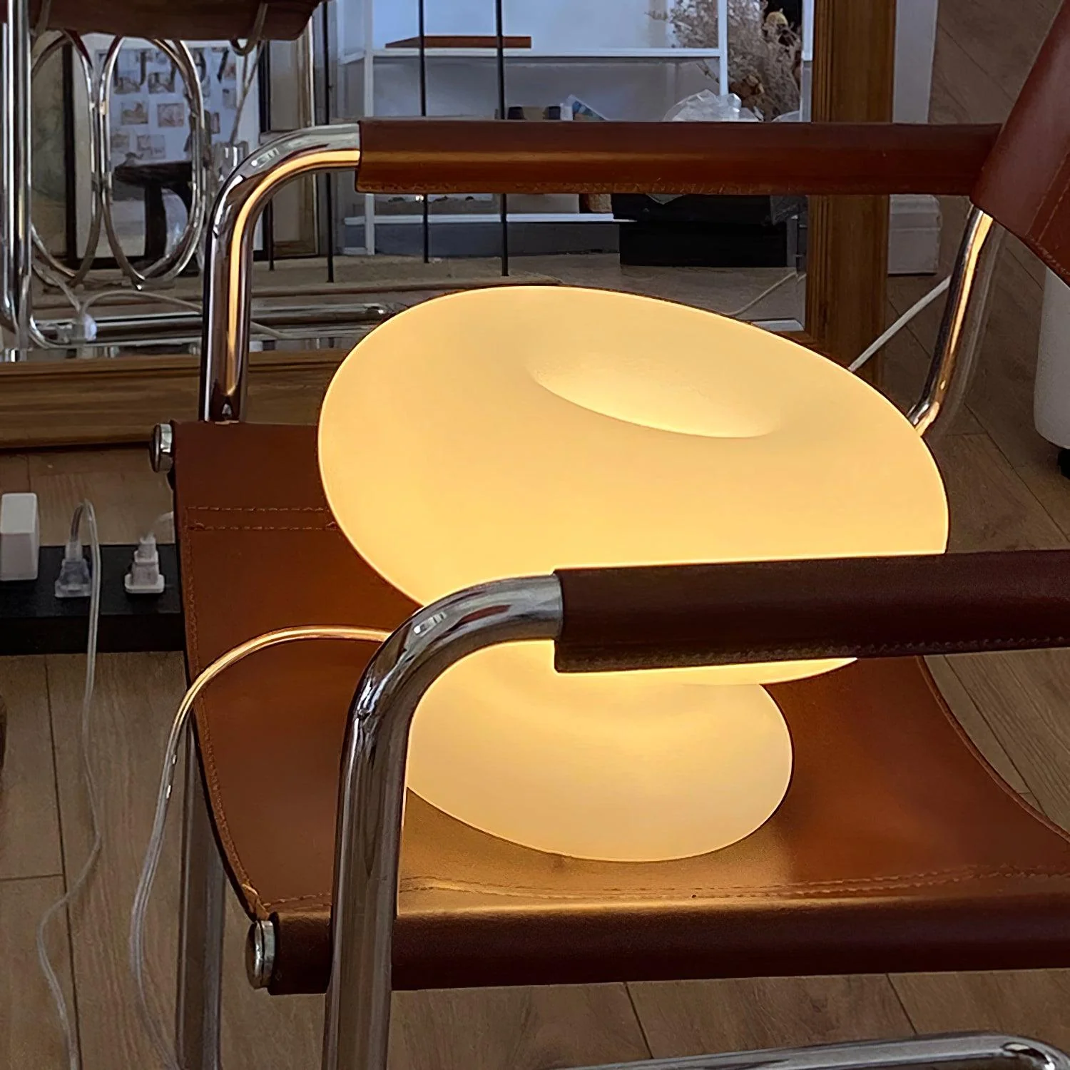 Donut Table Lamp - Image 17