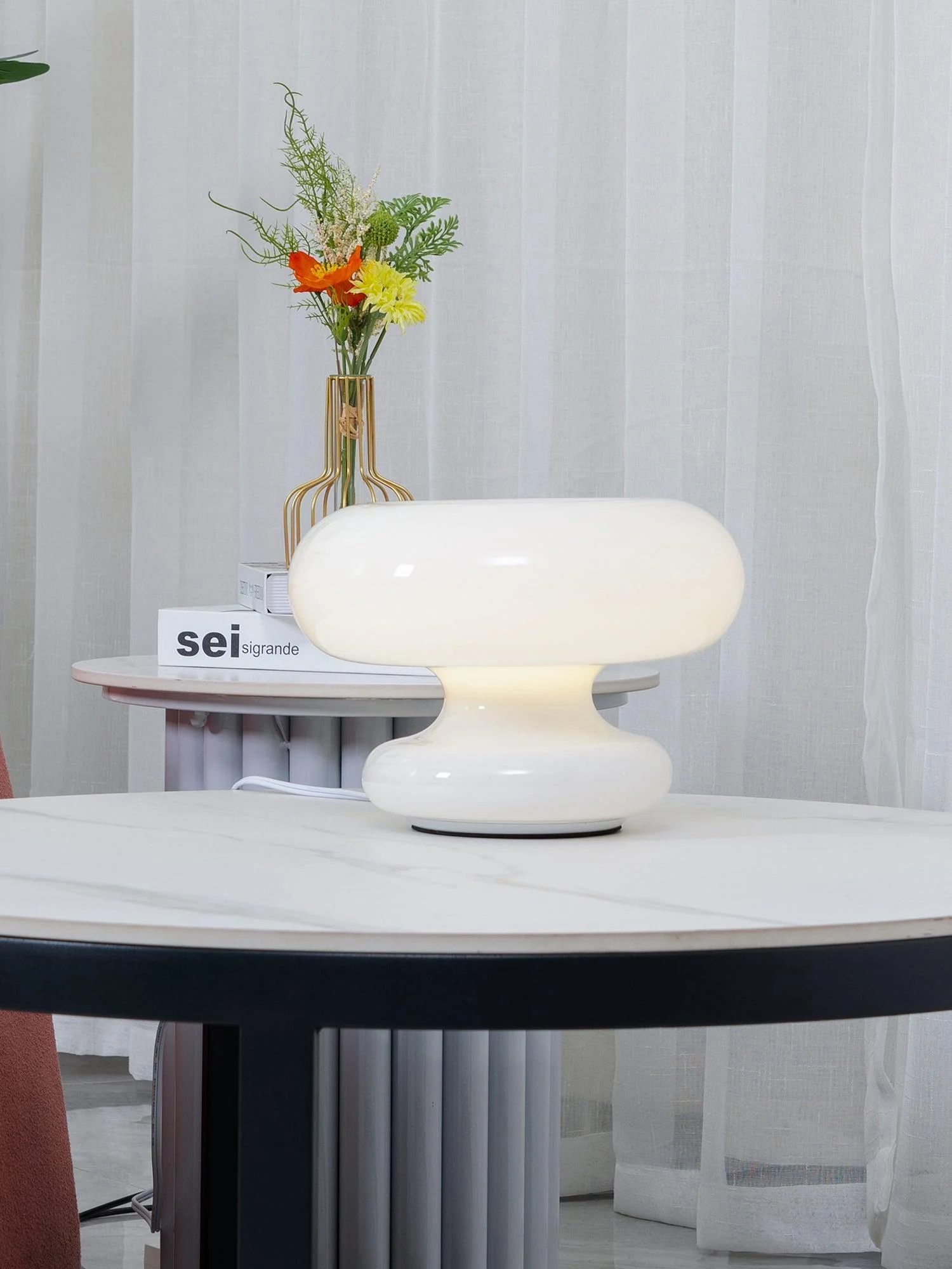 Donut Table Lamp - Image 8