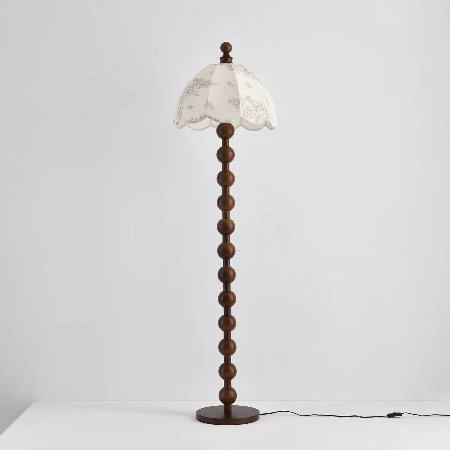 Dottie Belle Floor Lamp - Image 4