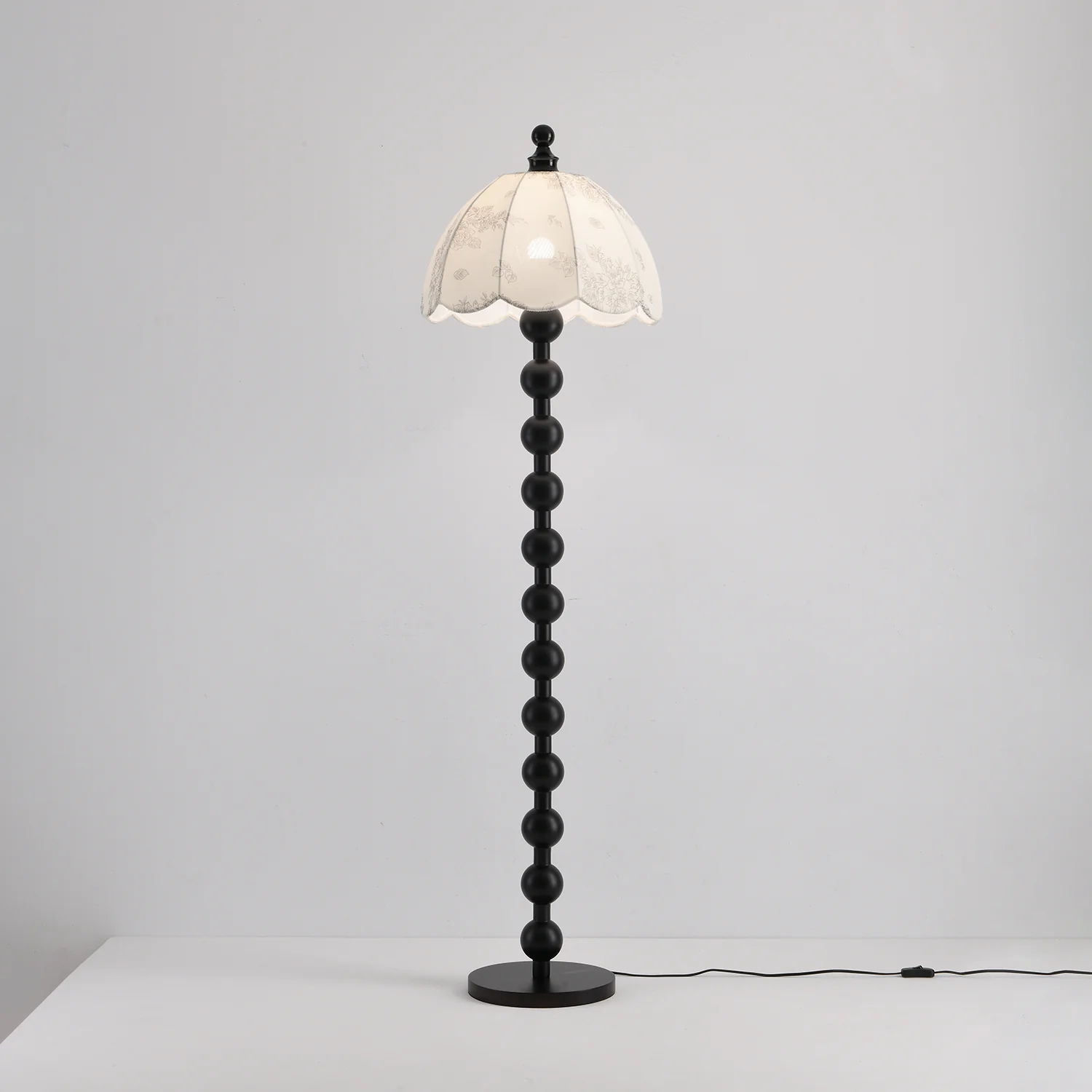 Dottie Belle Floor Lamp - Image 9