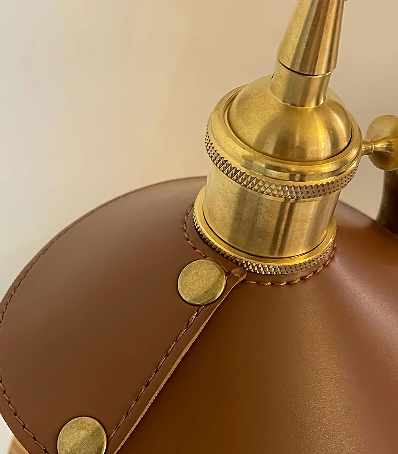 Dutz Retro Table Lamp - Image 7