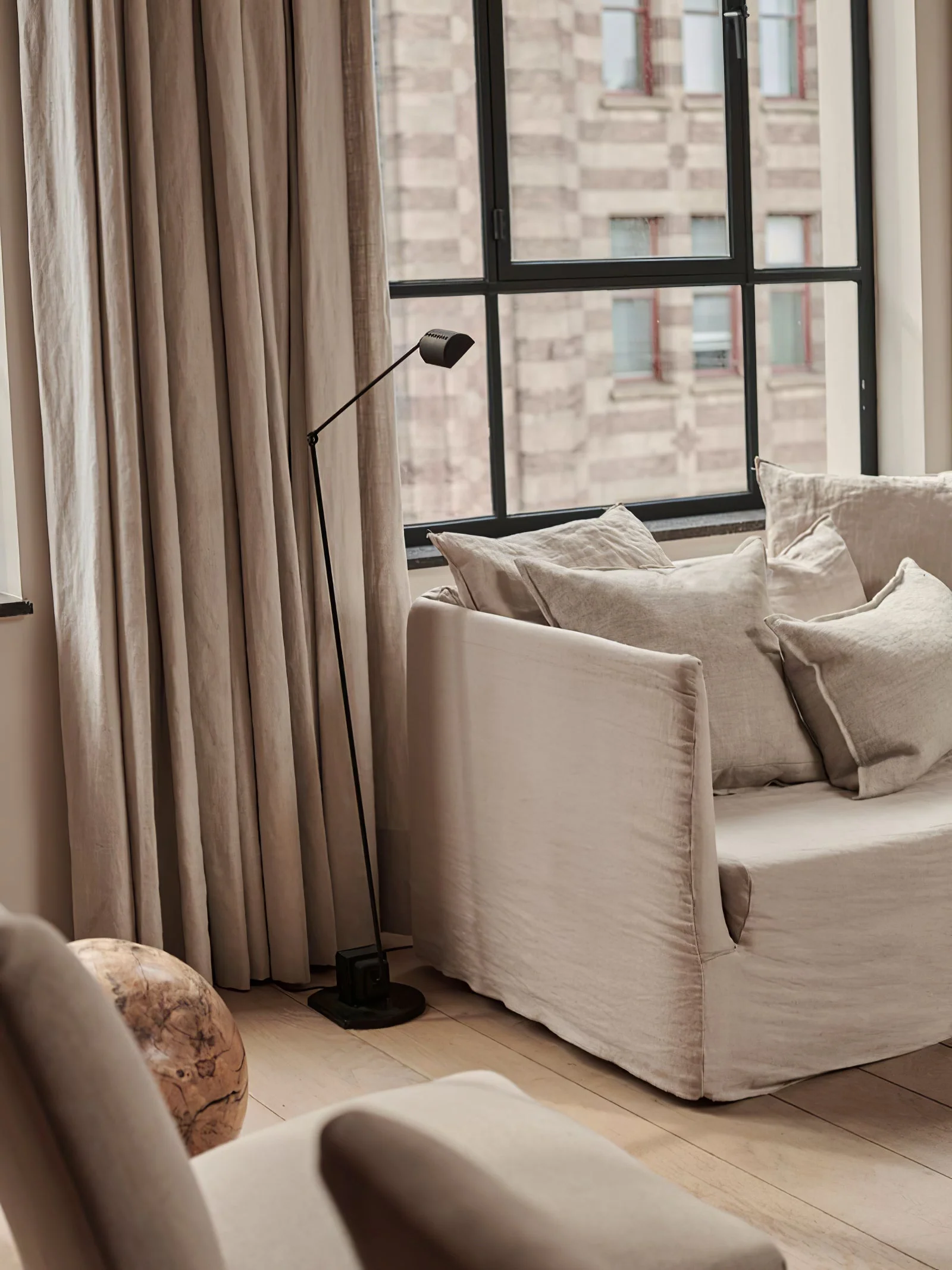 Dynamo Floor Lamp - Image 21