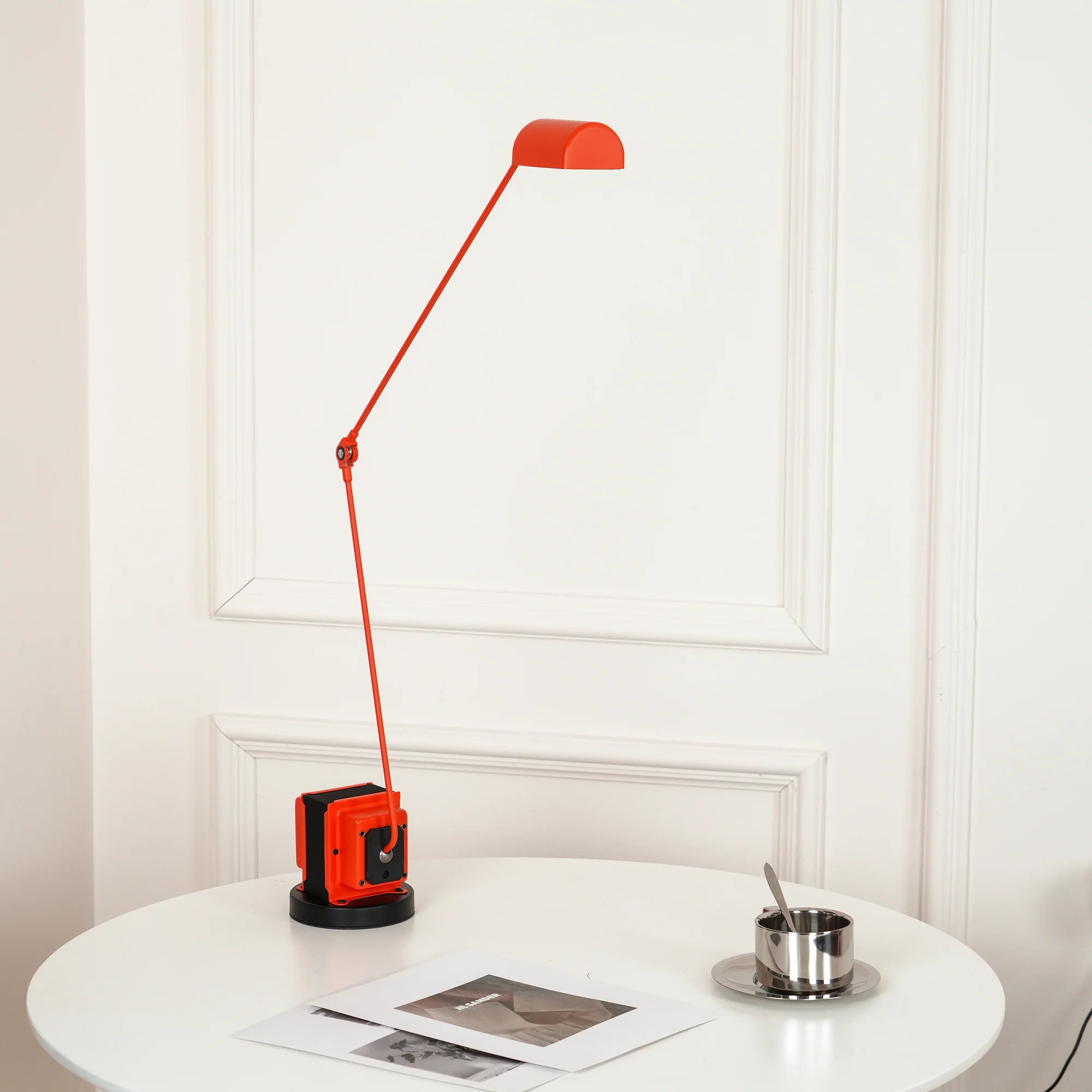 Dynamo Table Lamp - Image 12