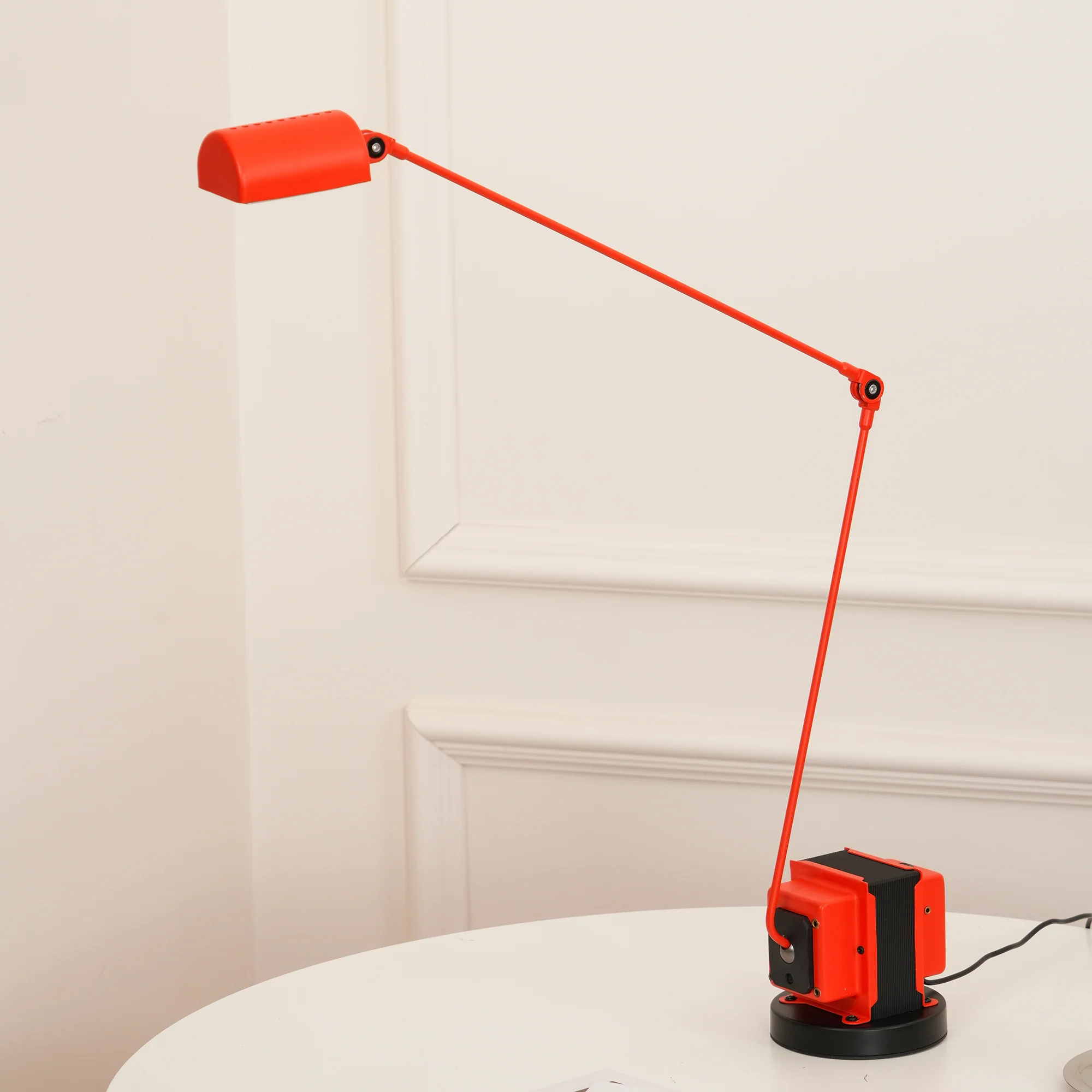 Dynamo Table Lamp - Image 39
