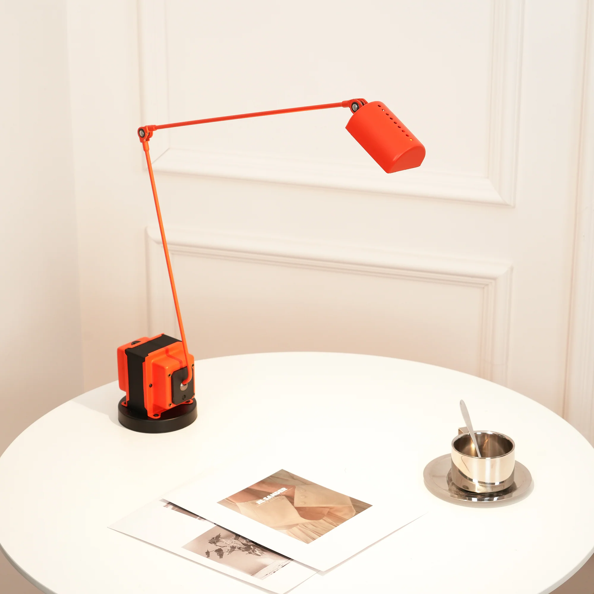 Dynamo Table Lamp - Image 6