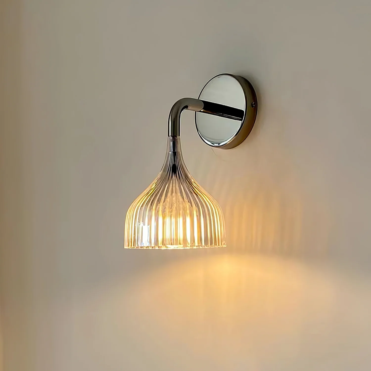 E Wall Lamp - Image 14
