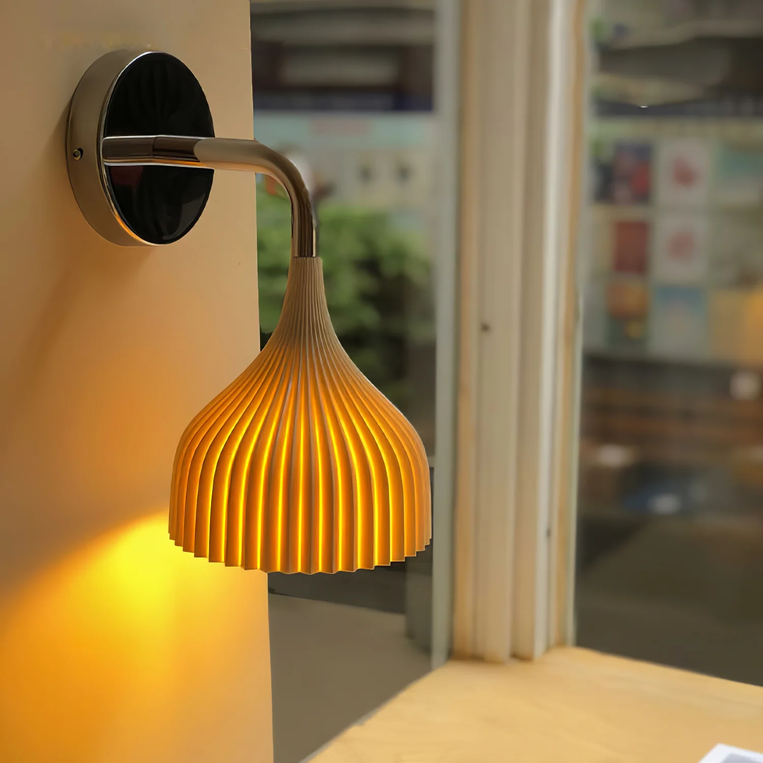 E Wall Lamp - Image 17