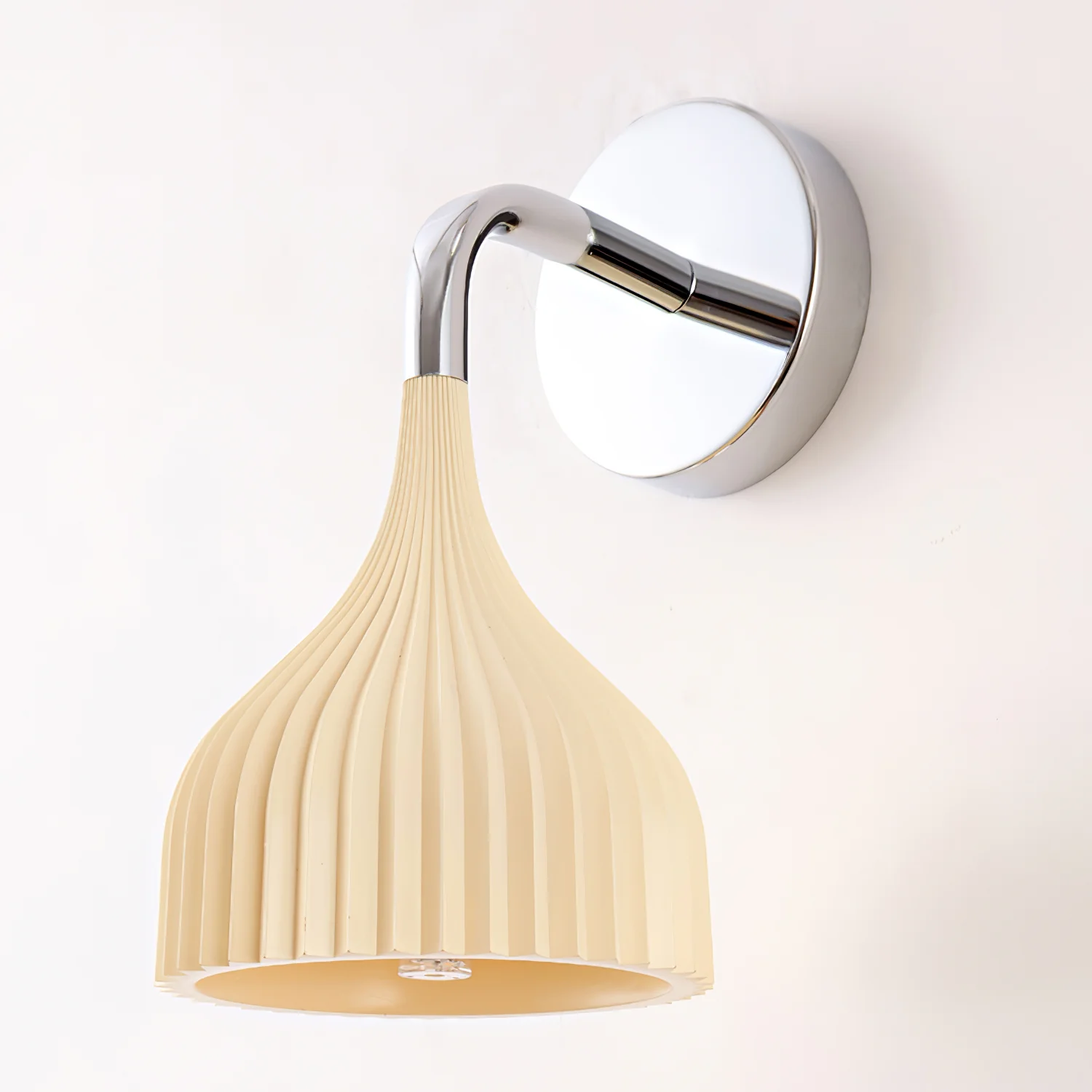 E Wall Lamp - Image 26