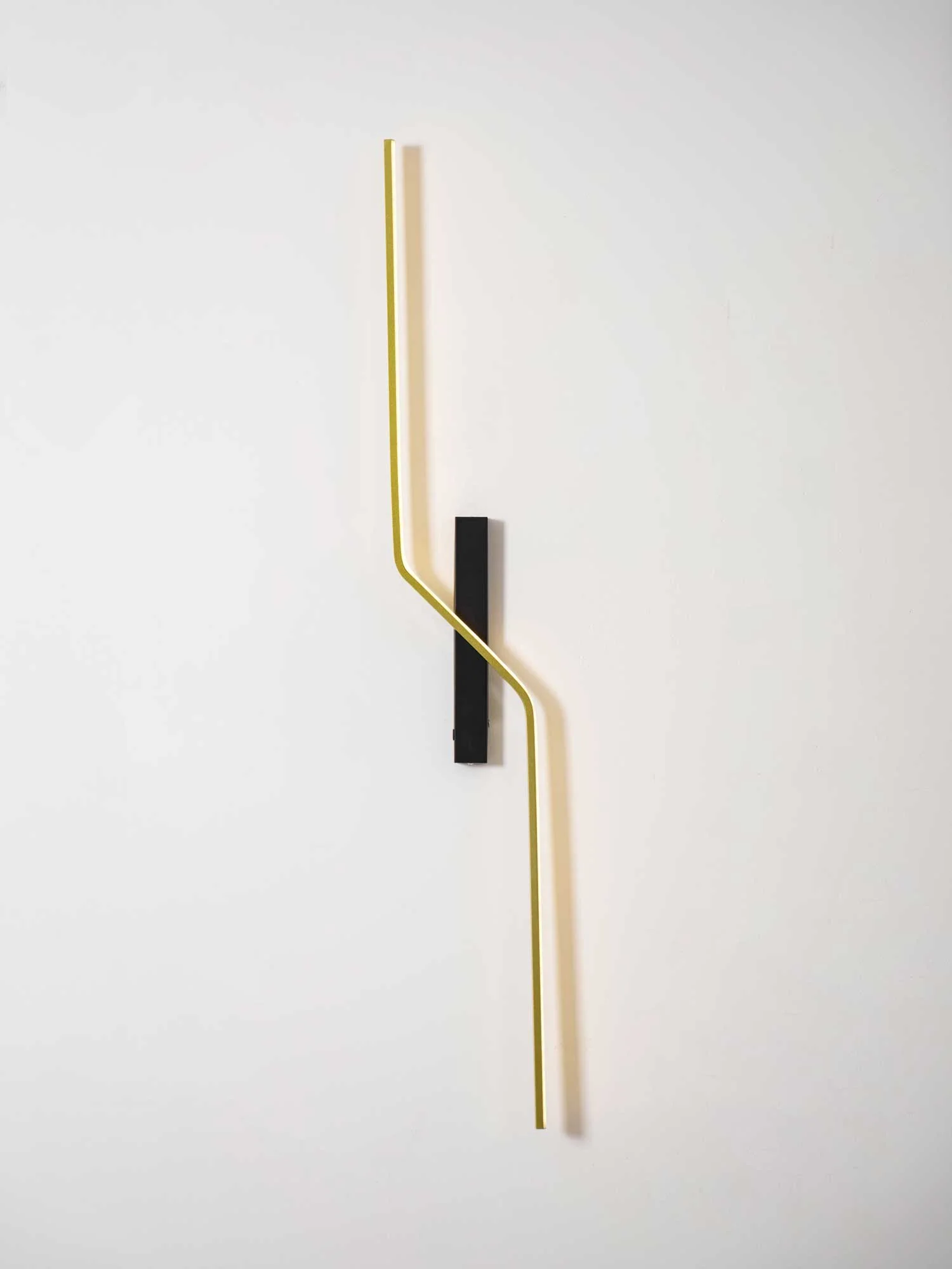 Echelon Wall Light - Image 24